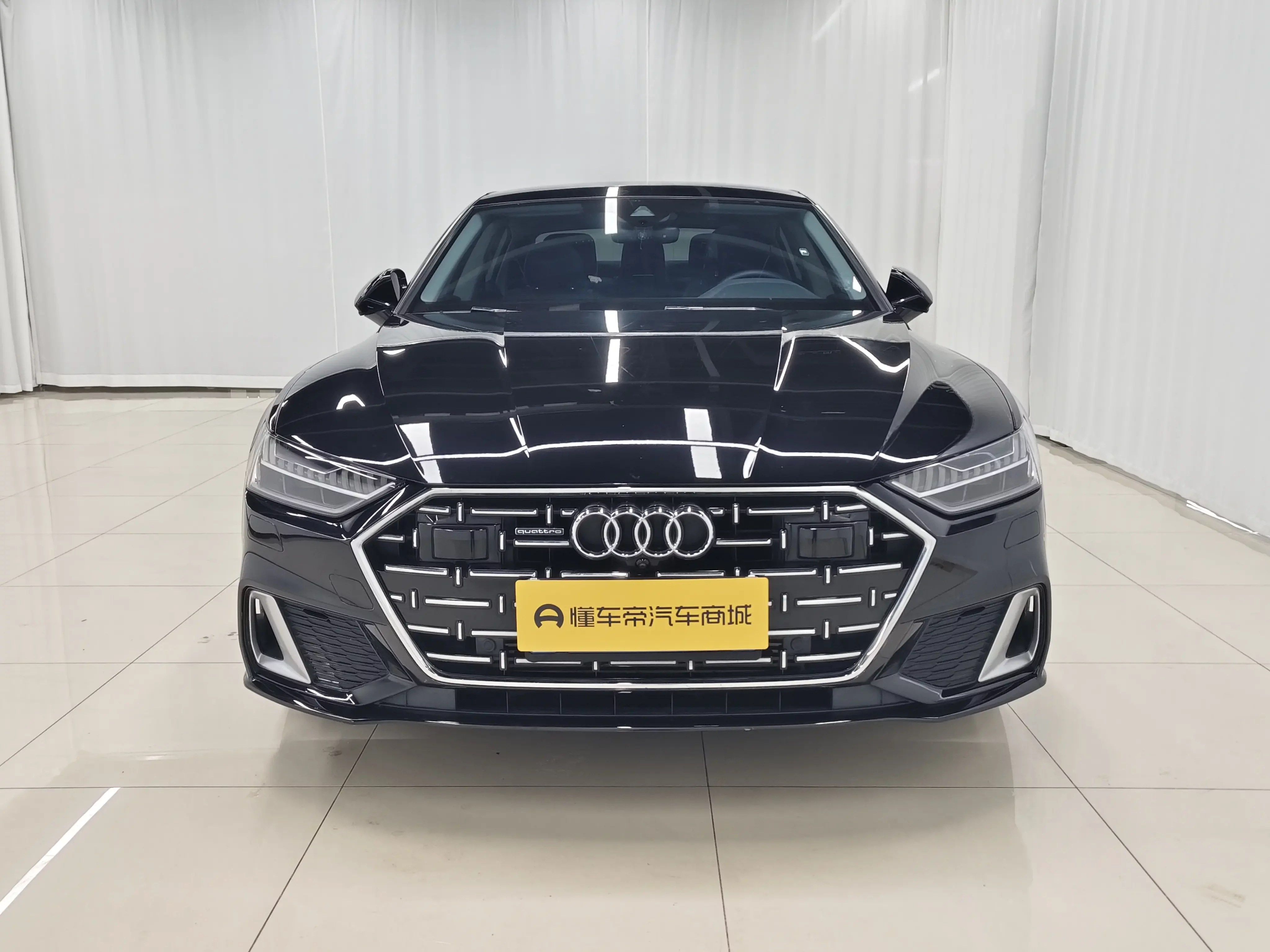 Audi A7L