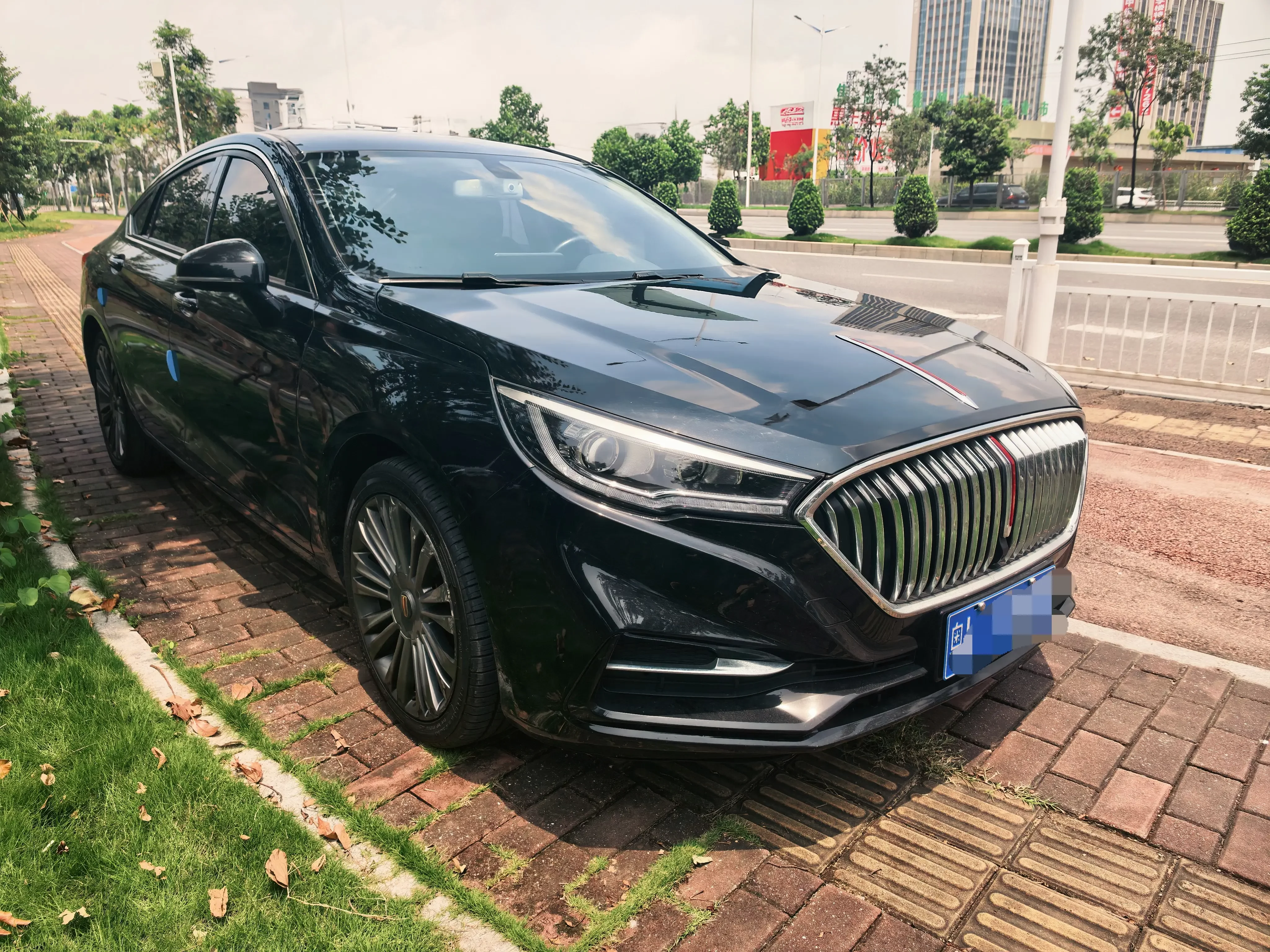 Hongqi H5 classic