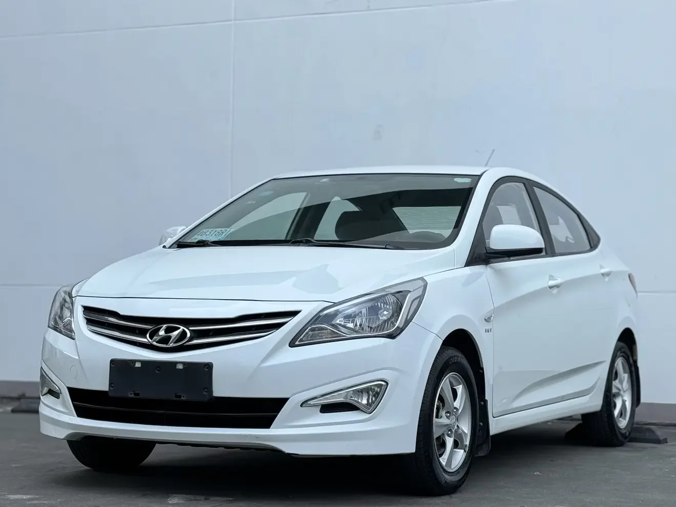 Hyundai Verna (Rena)