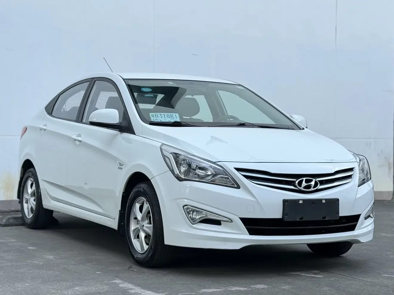 Hyundai Verna (Rena)