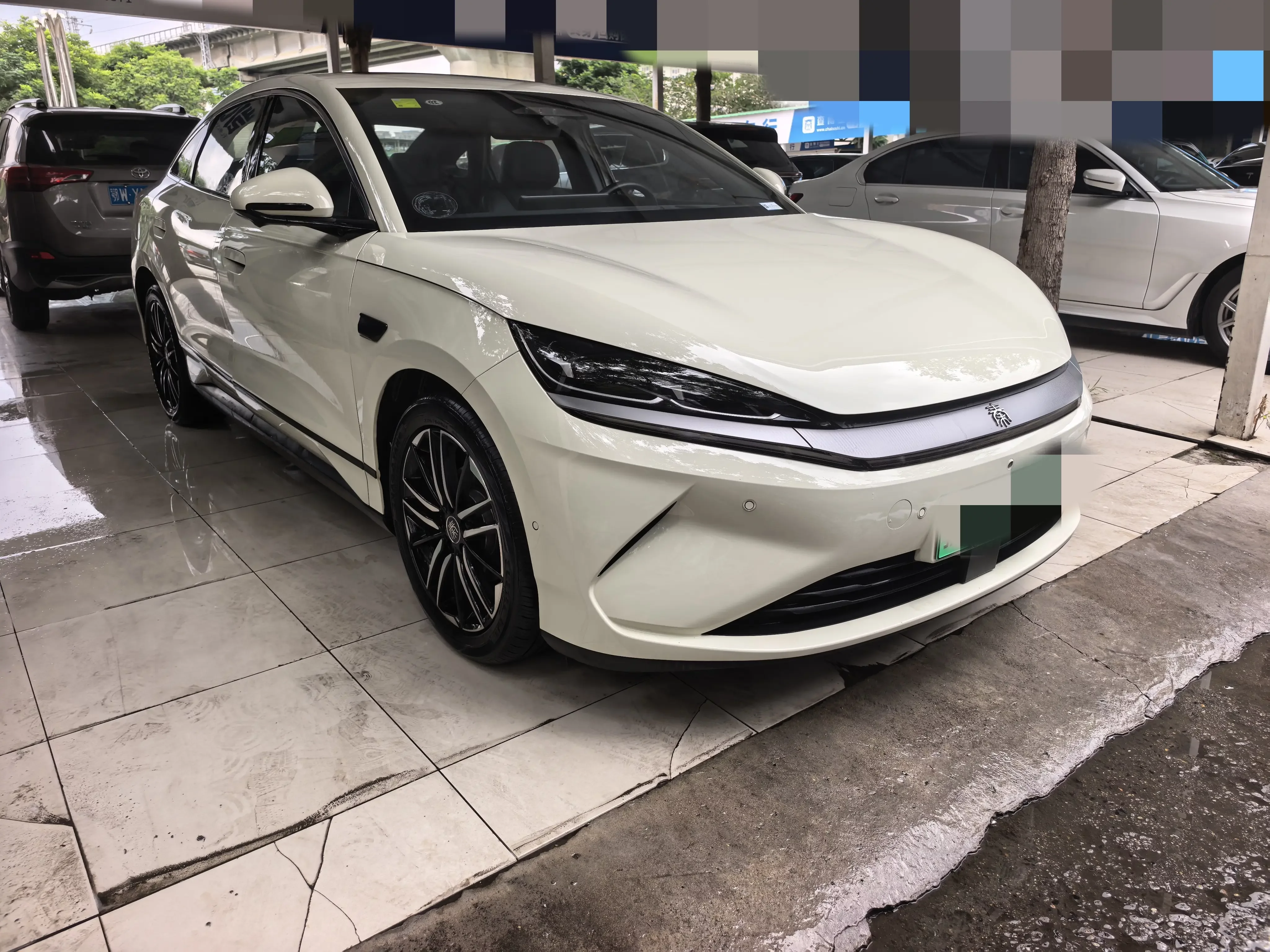 BYD Qin L EV