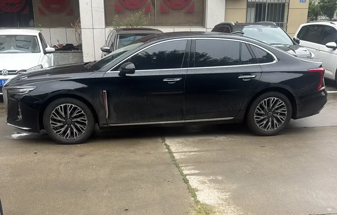 Hongqi H5