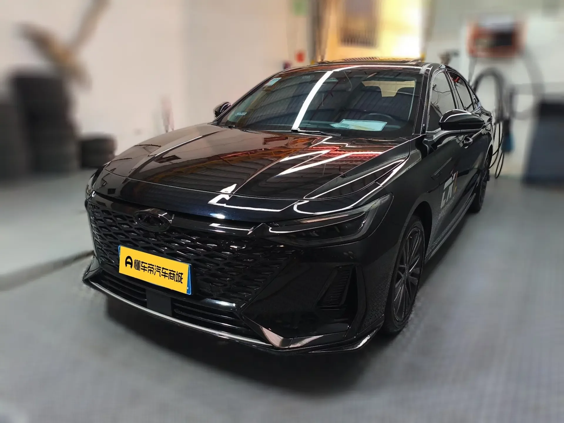 Chery Arrizo 8