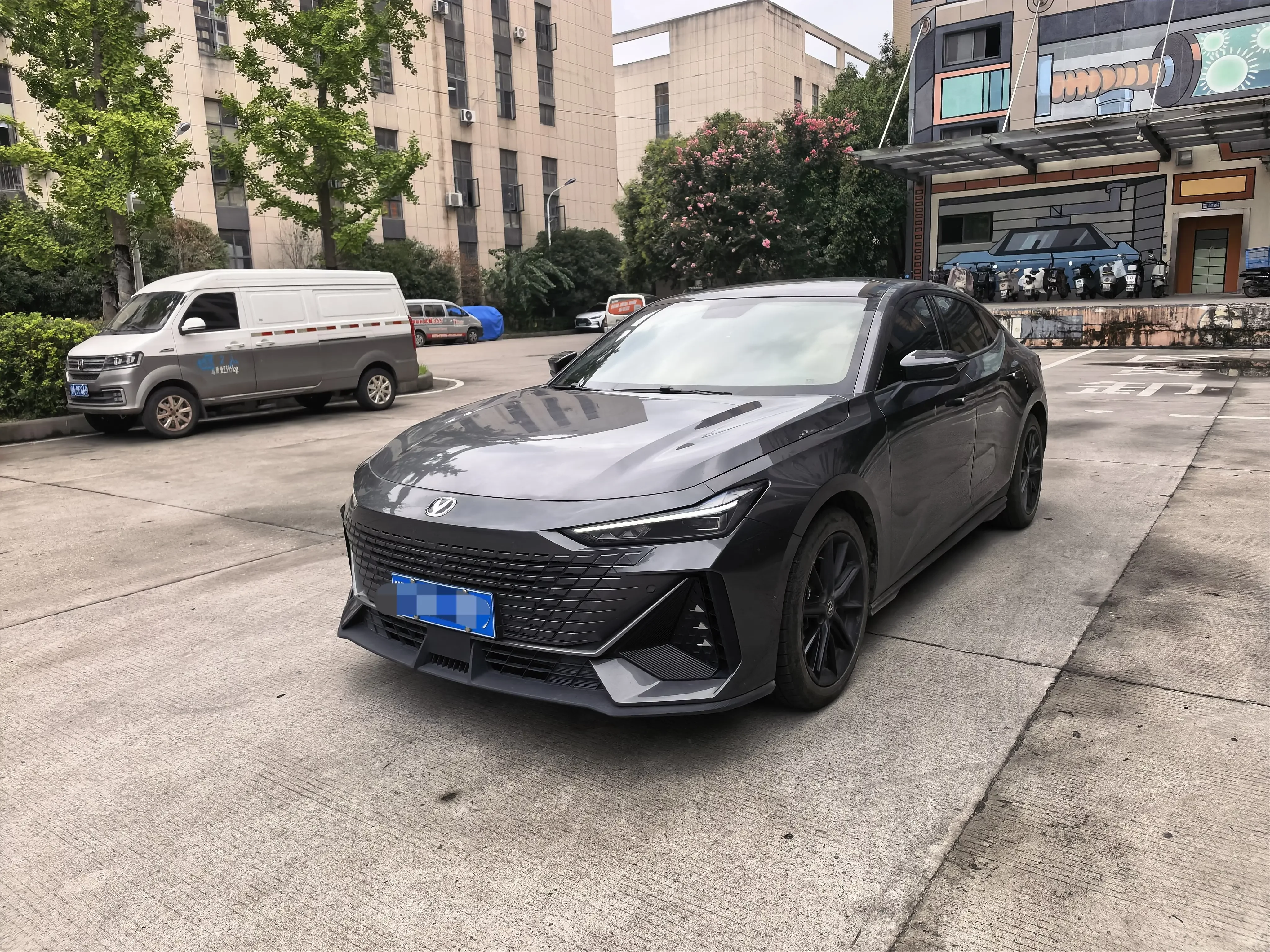 Changan UNI-V