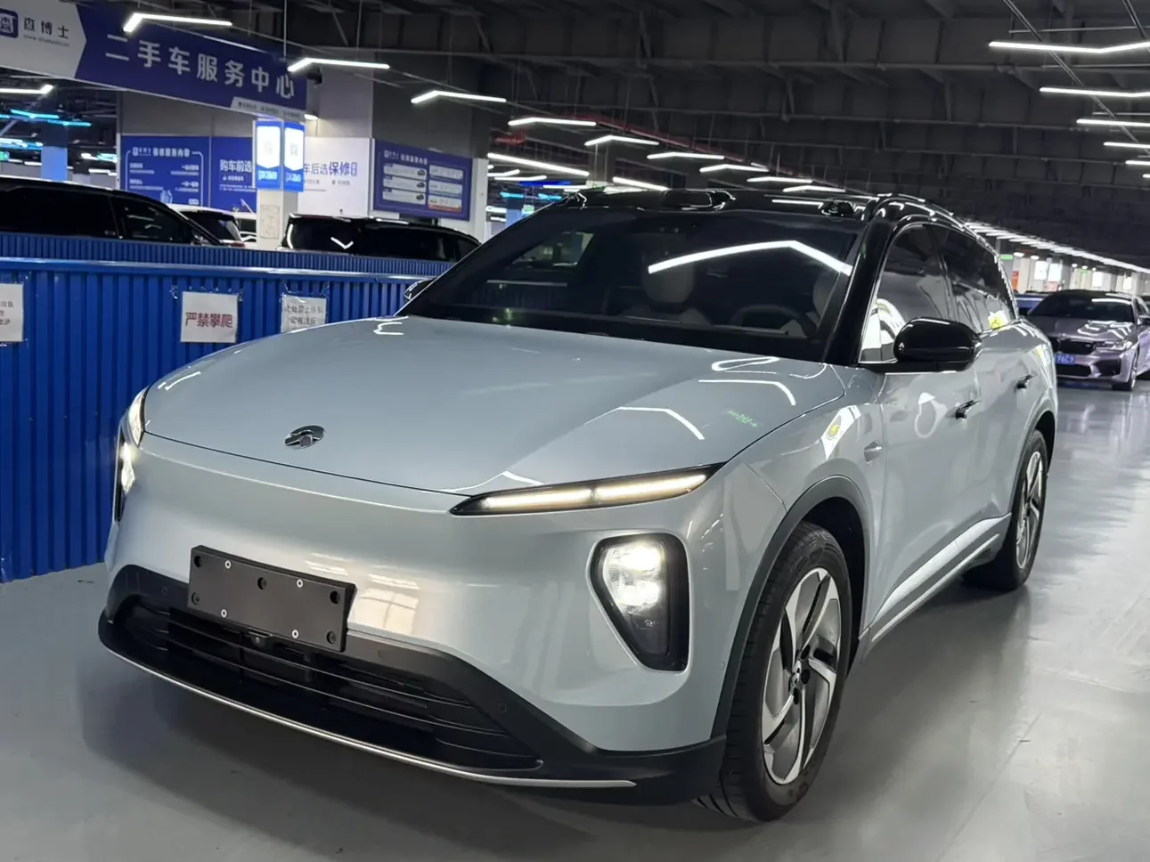 NIO ES6