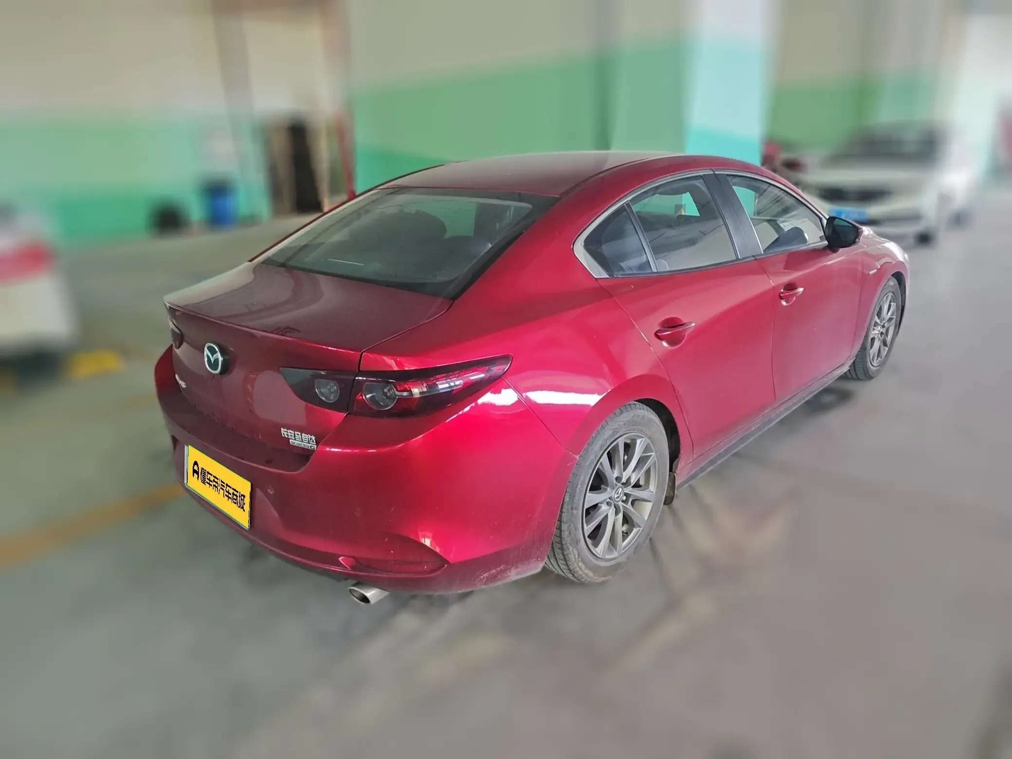 Mazda Axela (3)
