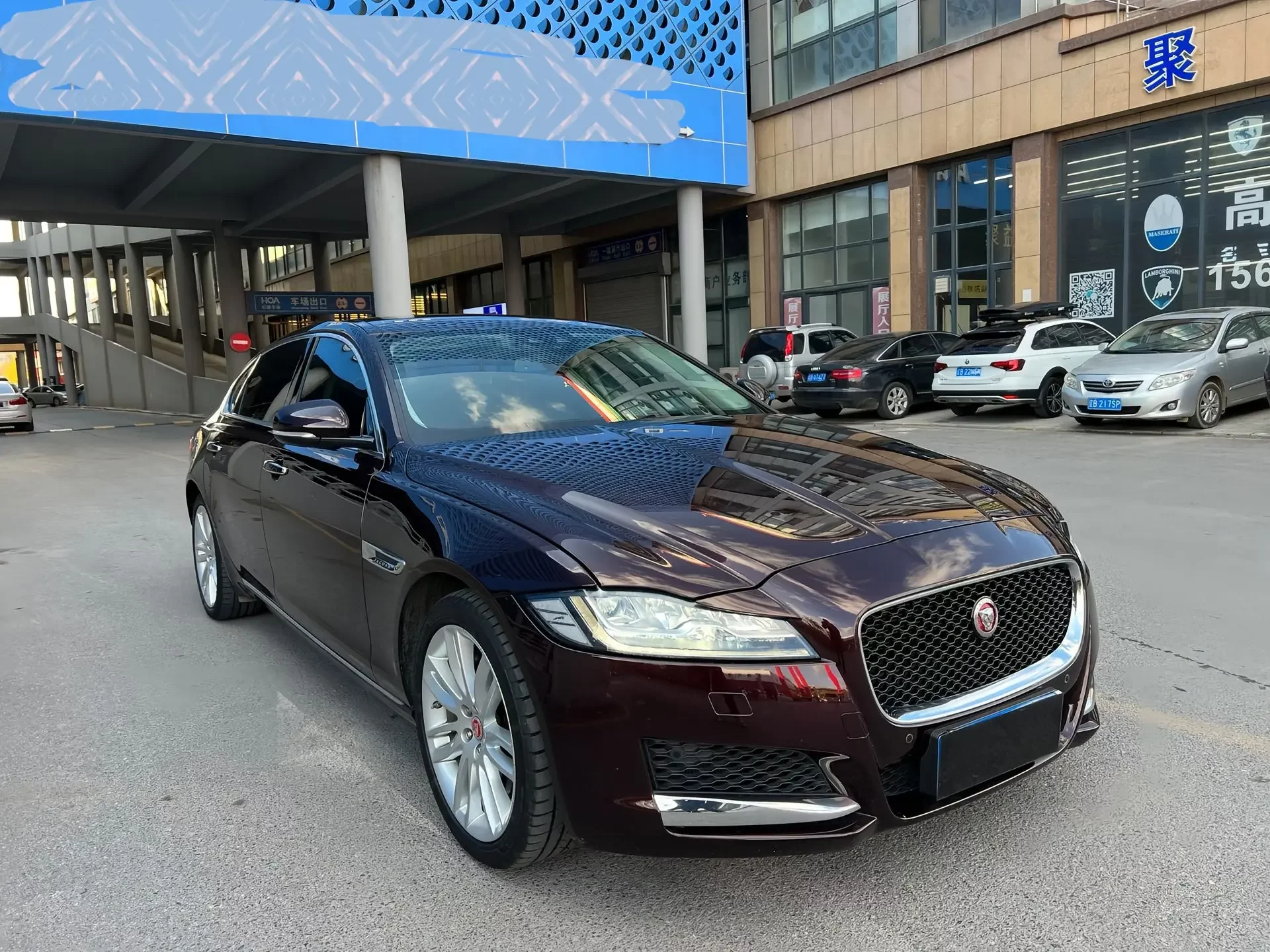 Jaguar XFL