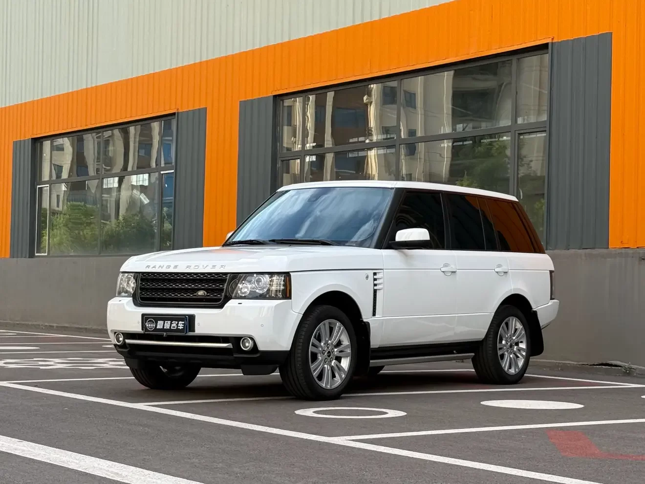 Land Rover range rover