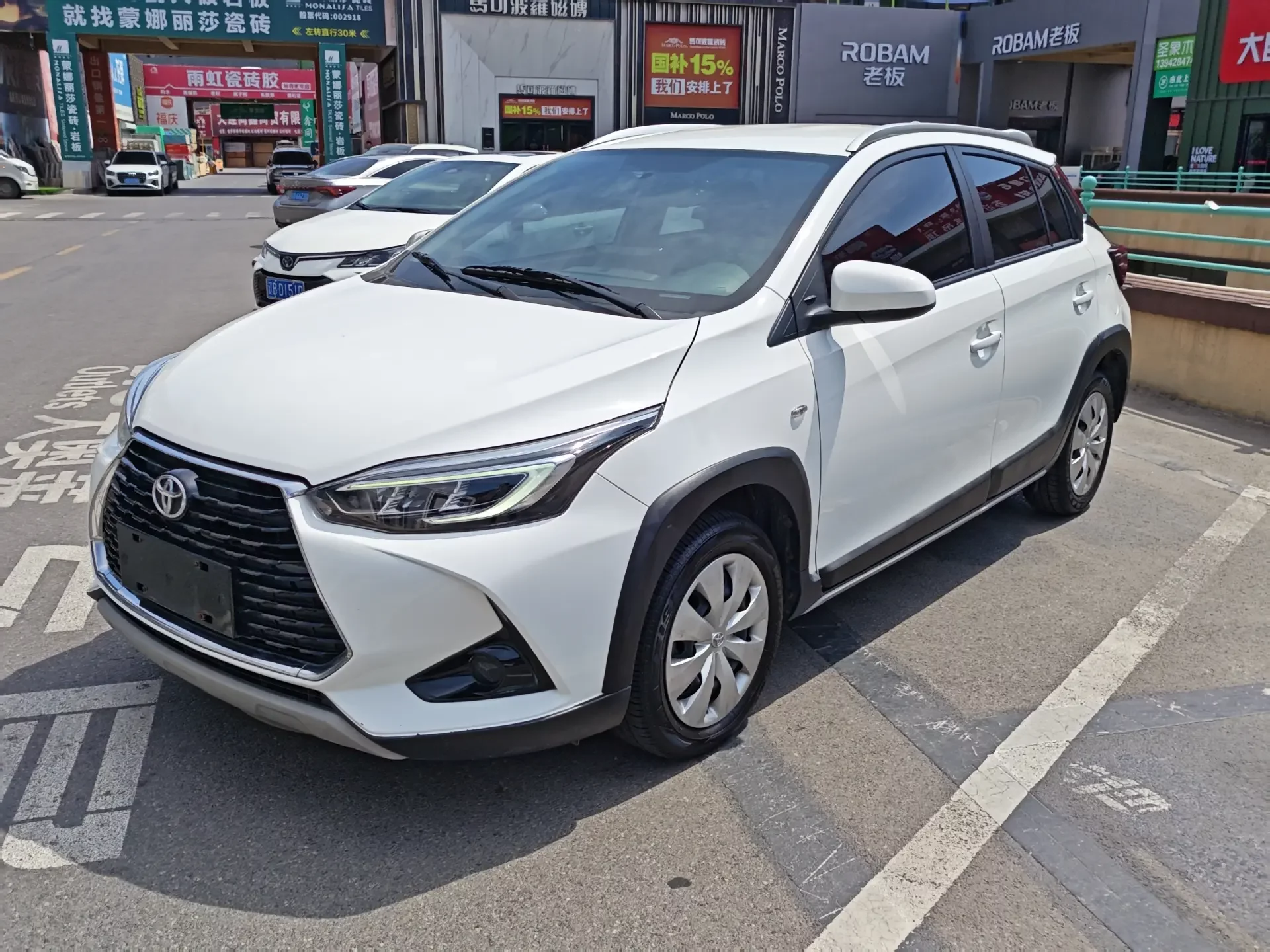 Toyota Yaris L
