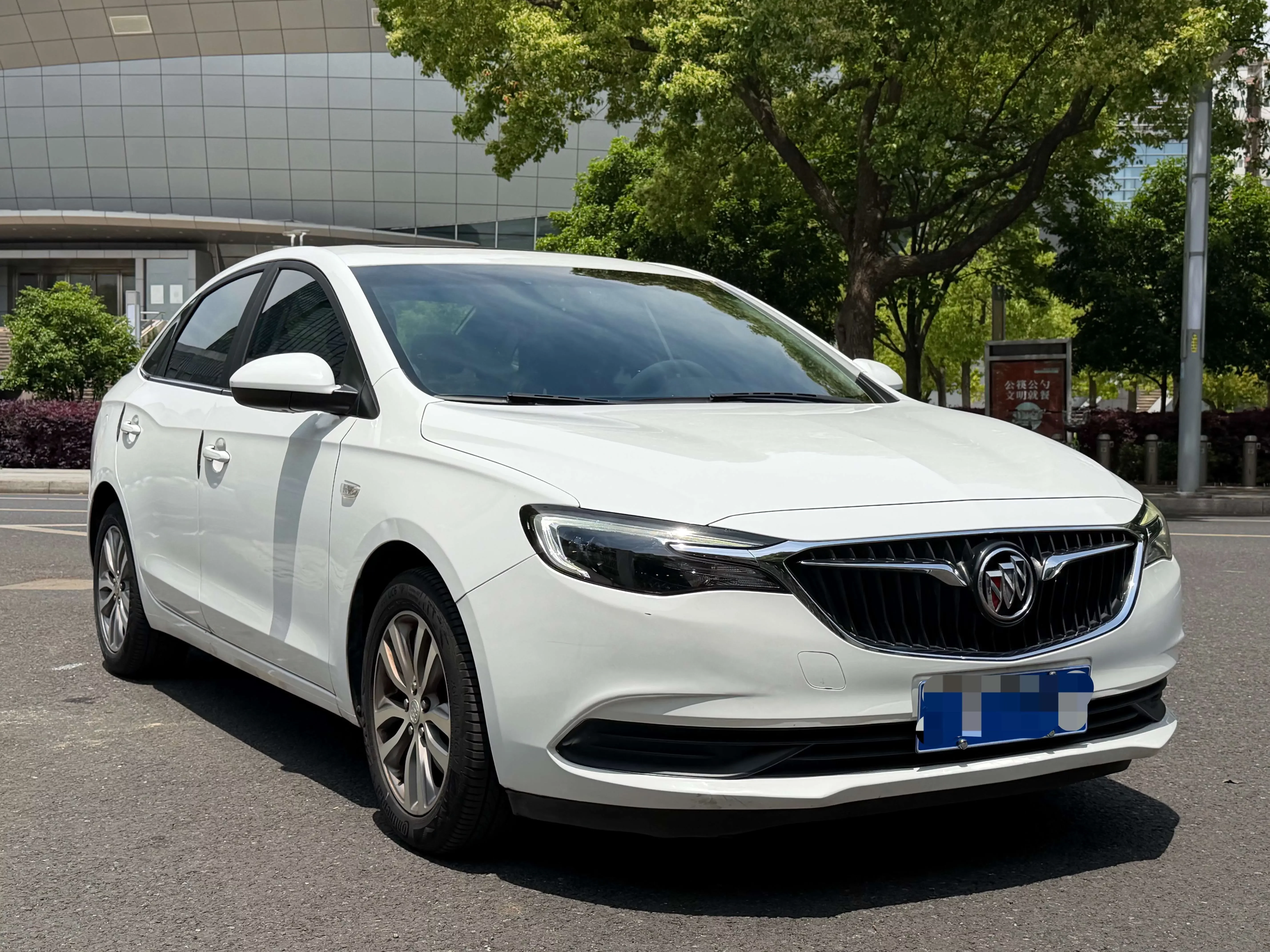 Buick Yinglang