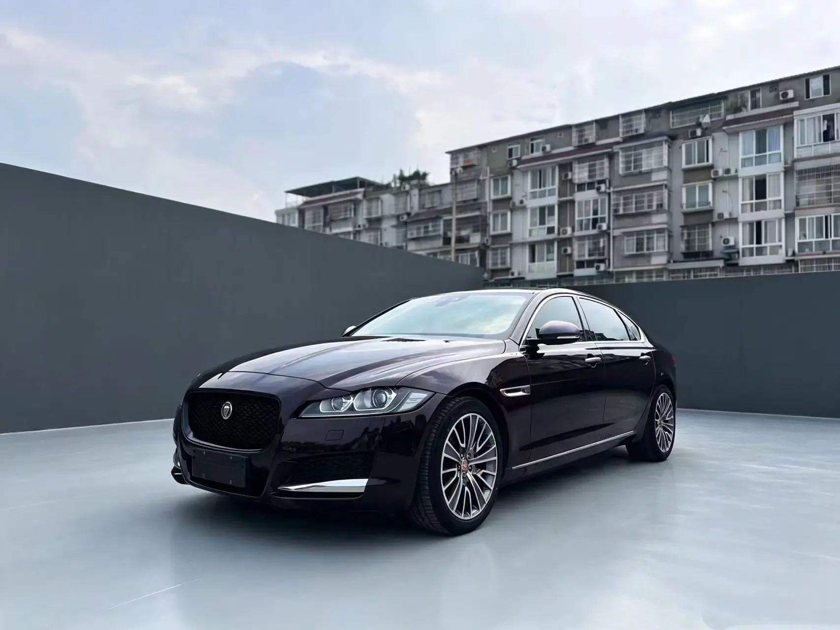 Jaguar XFL