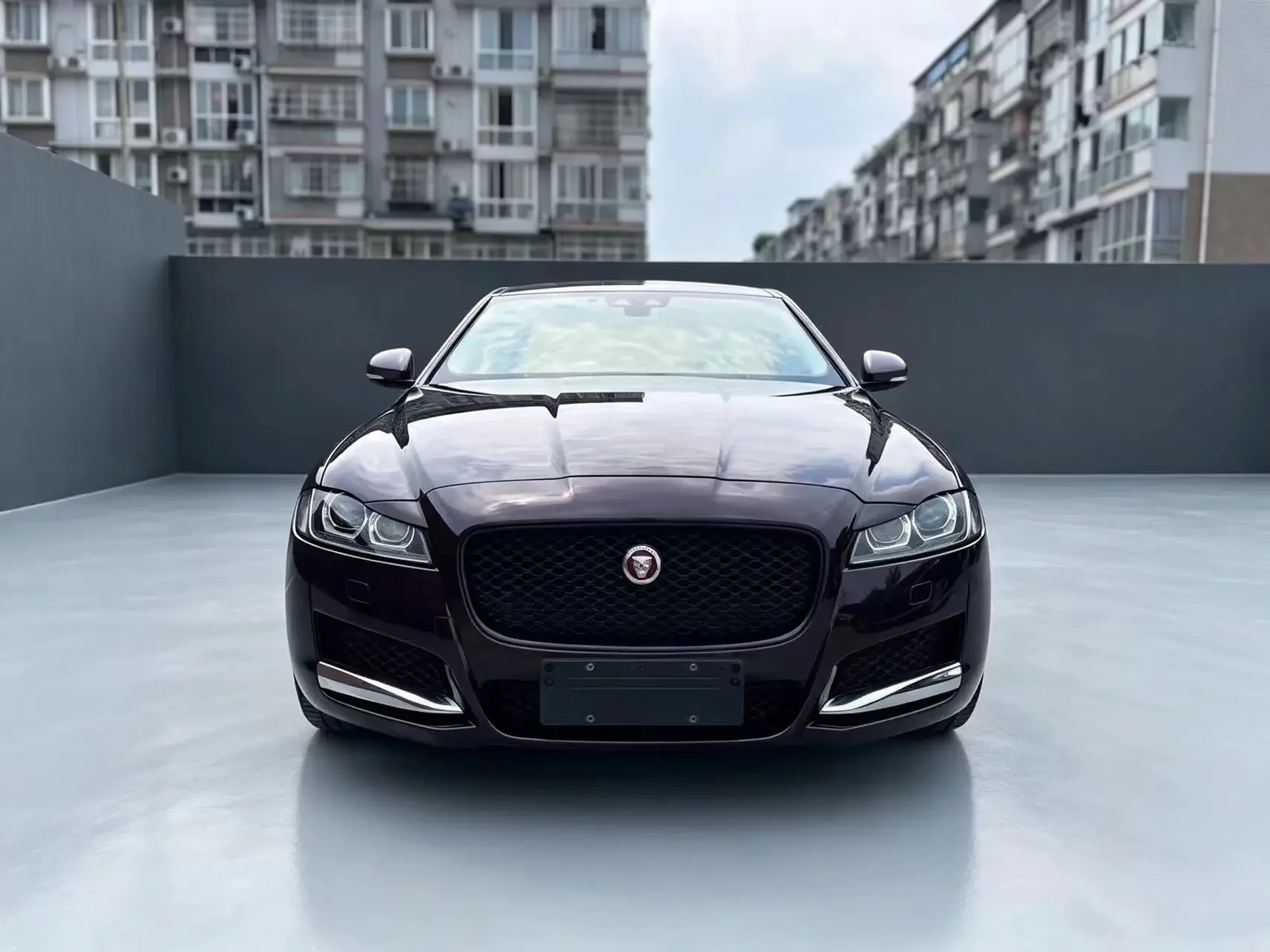 Jaguar XFL