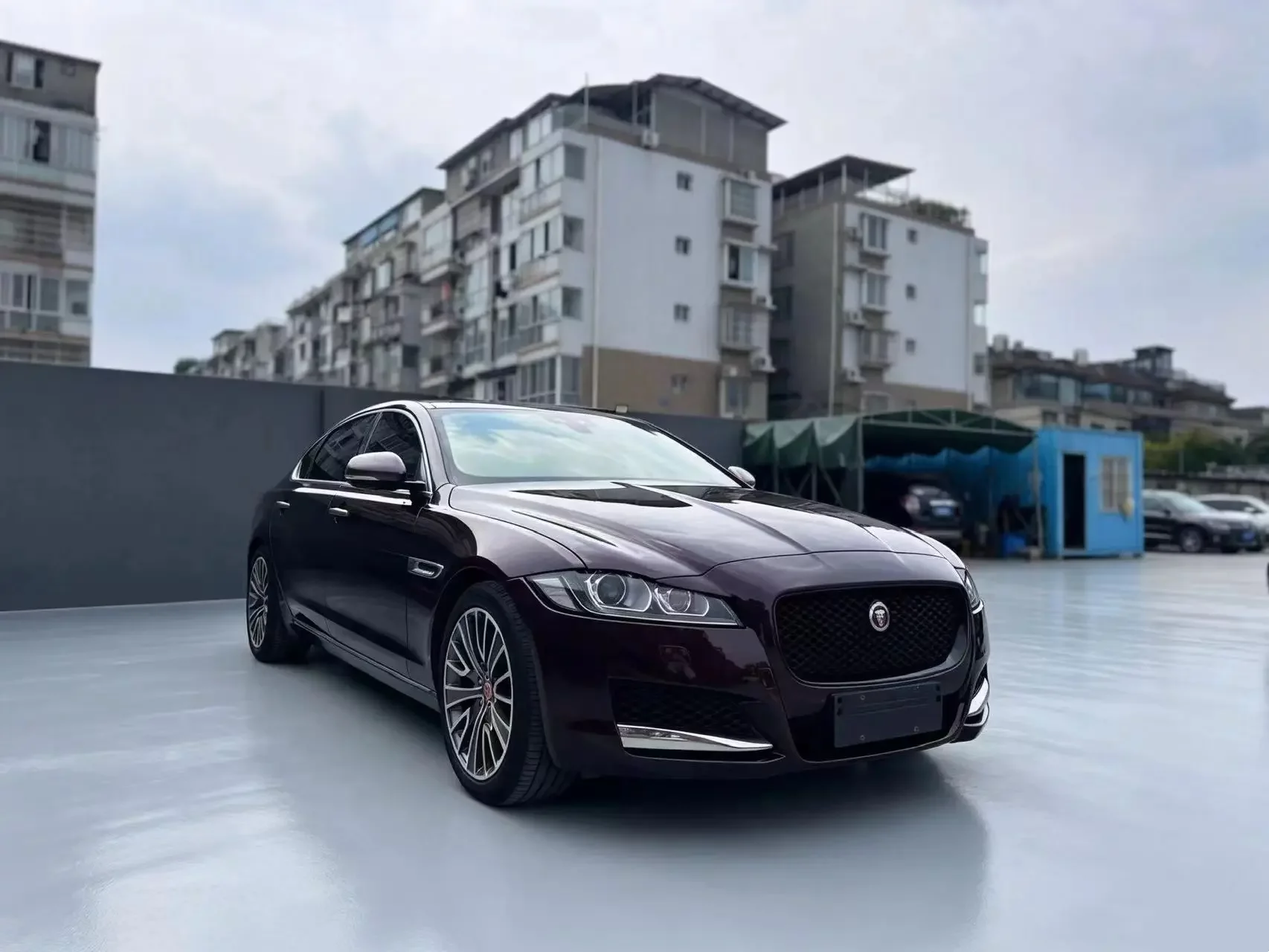 Jaguar XFL