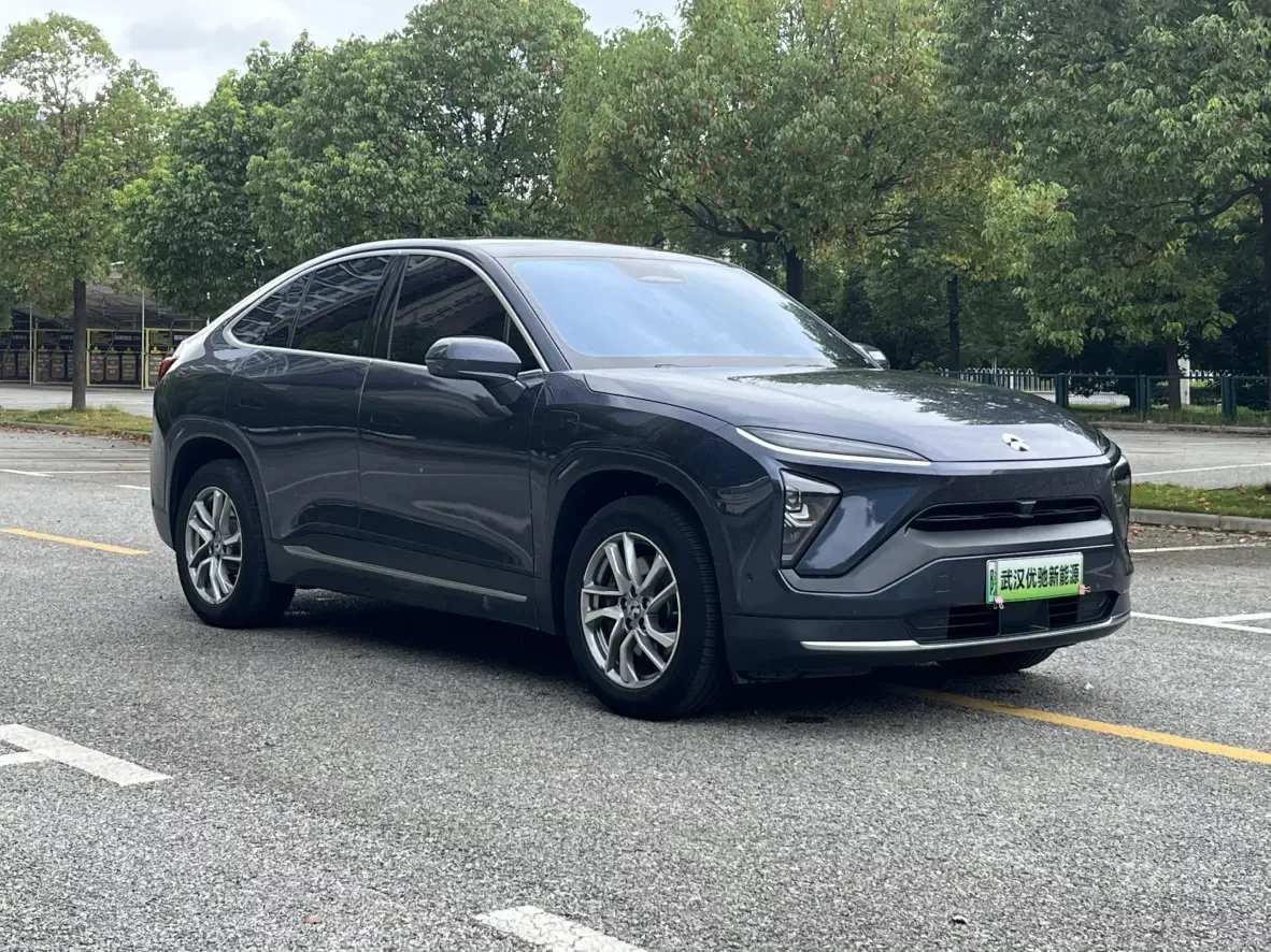 NIO EC6