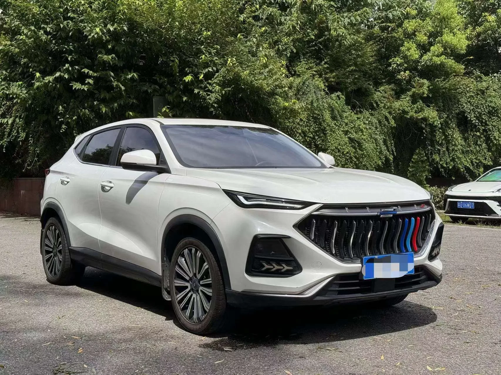 Oshan Changan Auchan X5