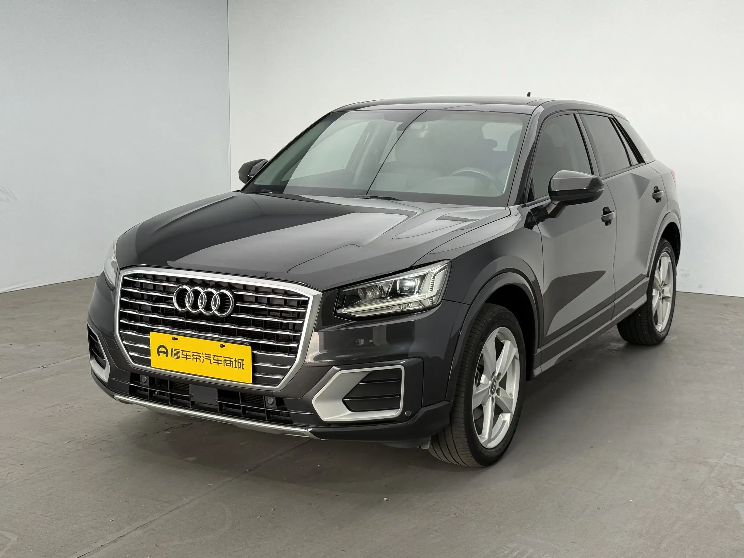 Audi Q2L