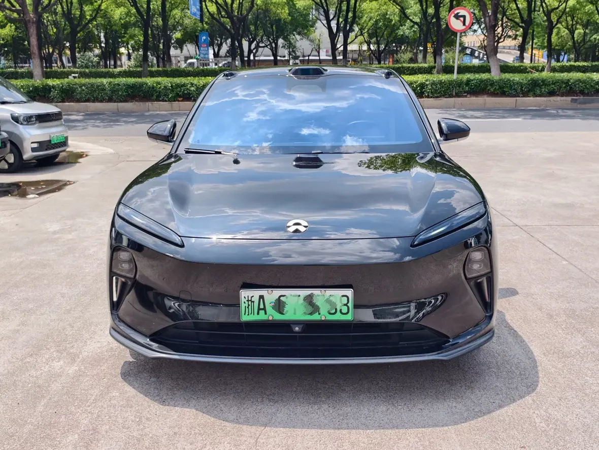 NIO ET5T