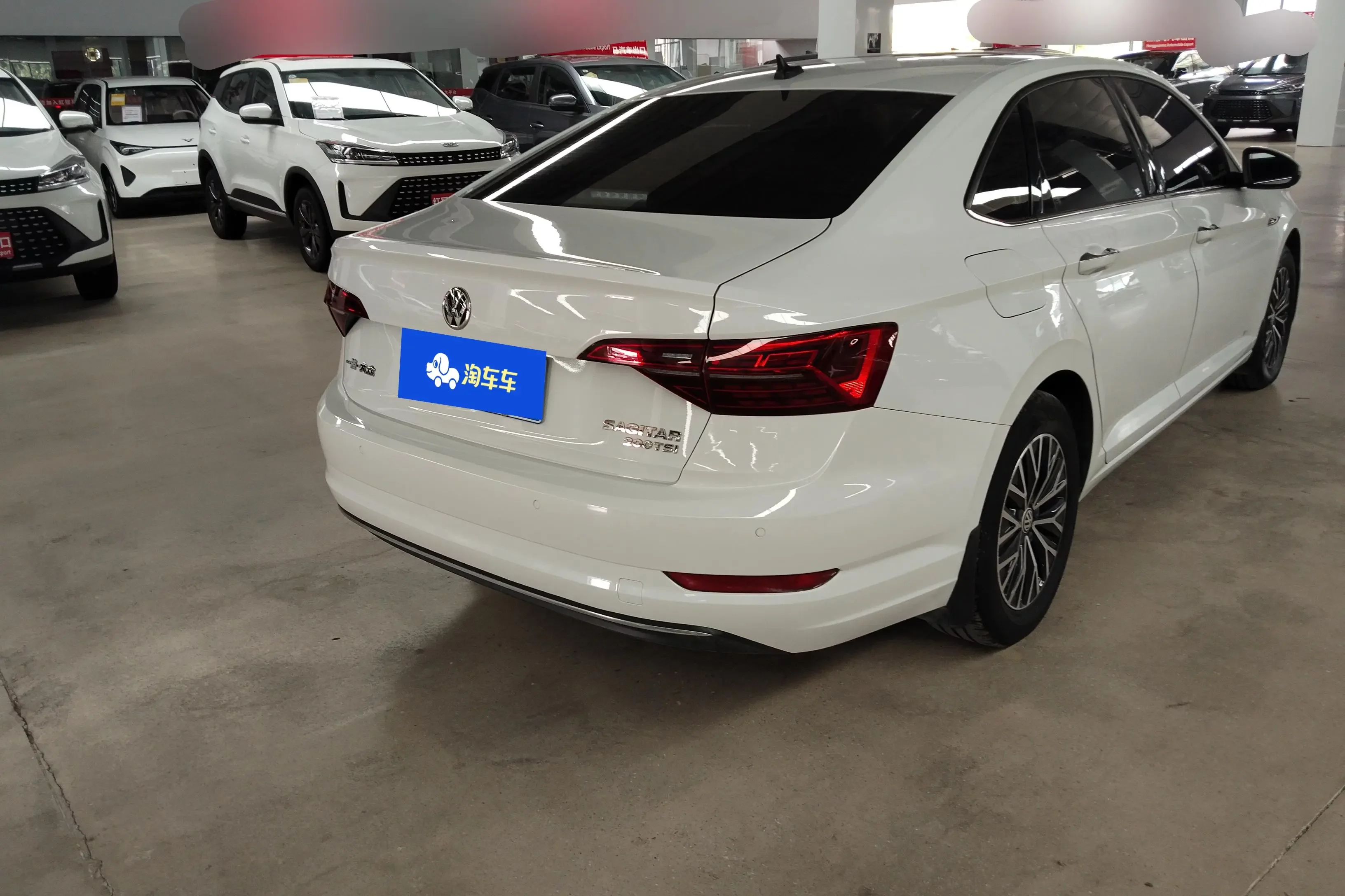 Volkswagen Sagitar
