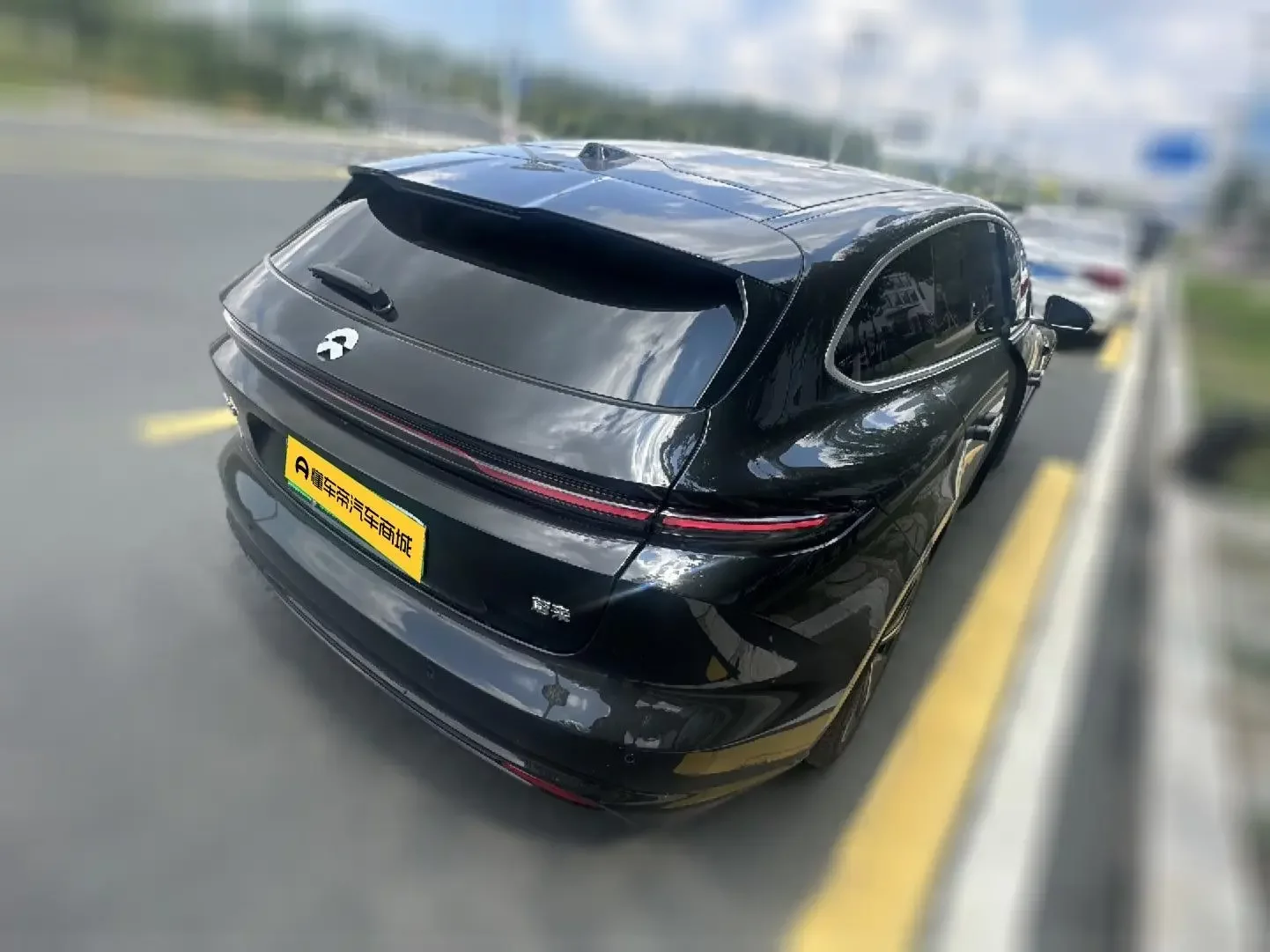 NIO ET5T