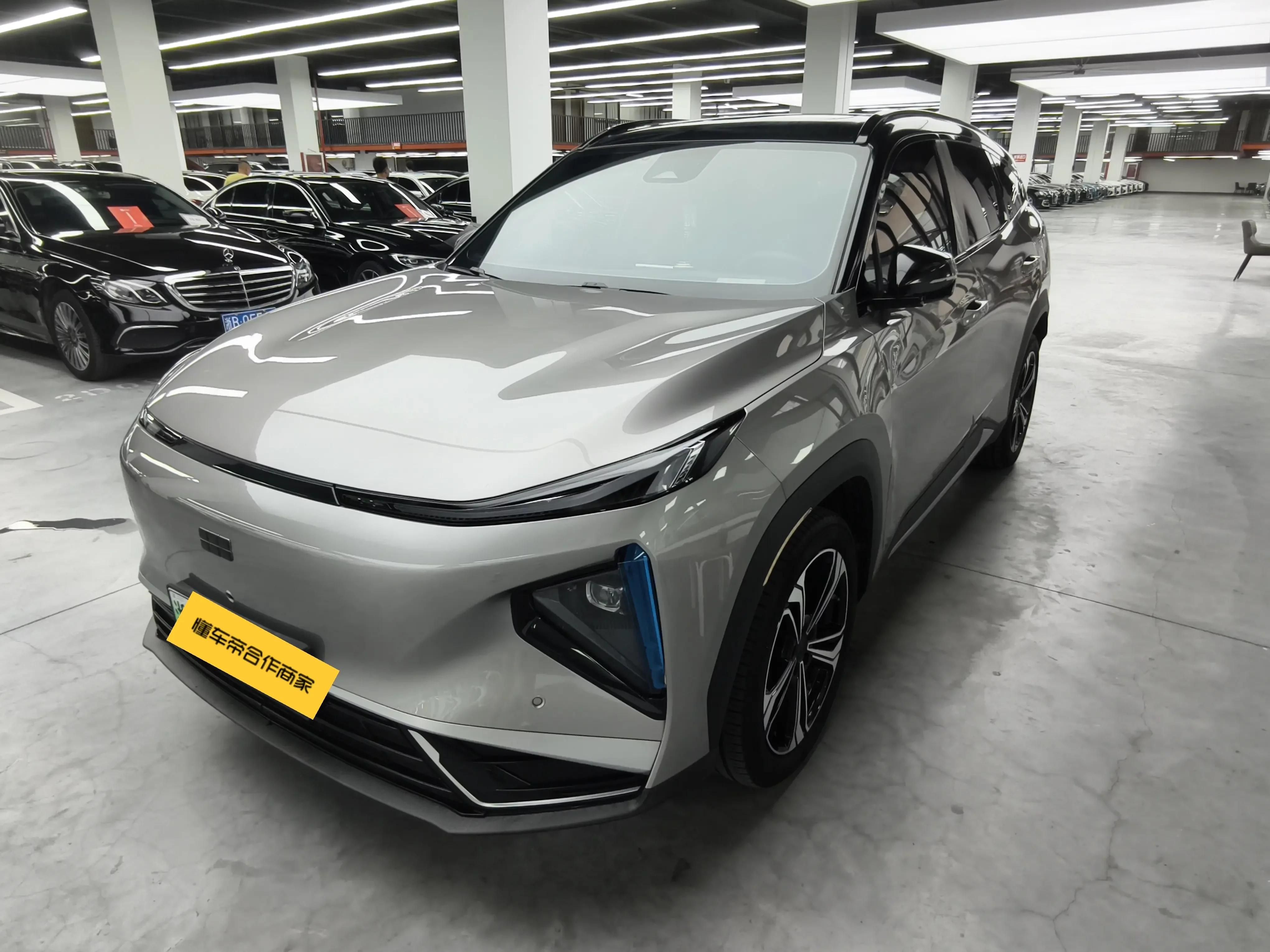 Geely Galaxy L7