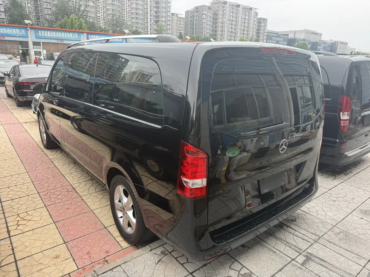 Mercedes-Benz Vito