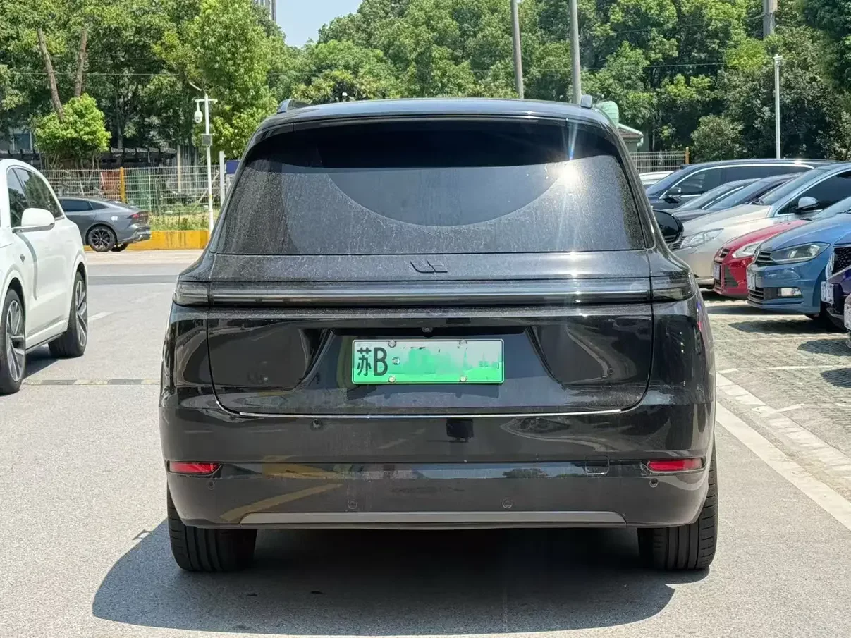Li L9 (Ideal L9)