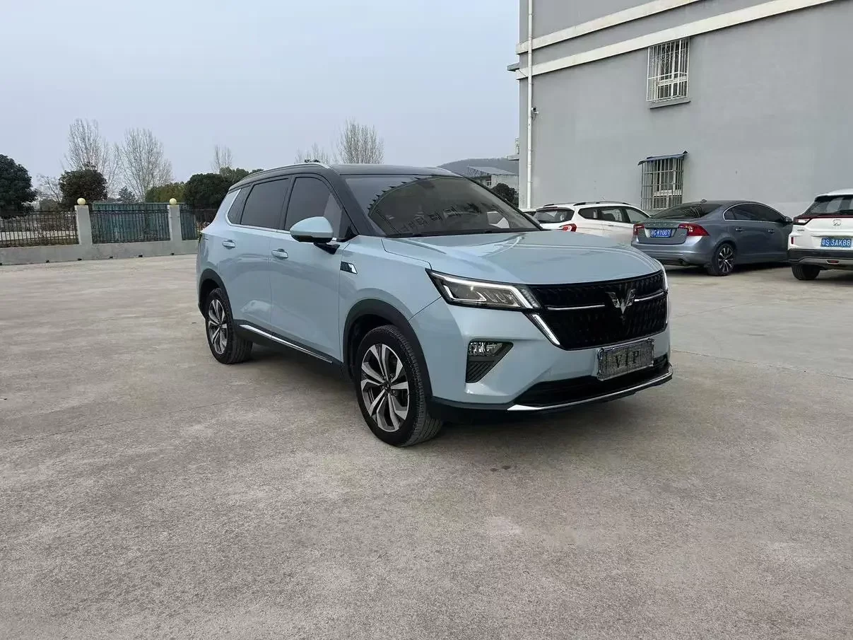 Wuling Asta (Star)