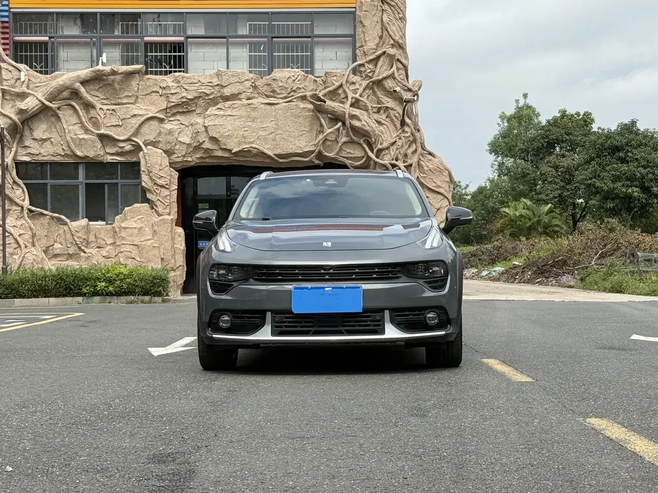 Lynk & Co 02
