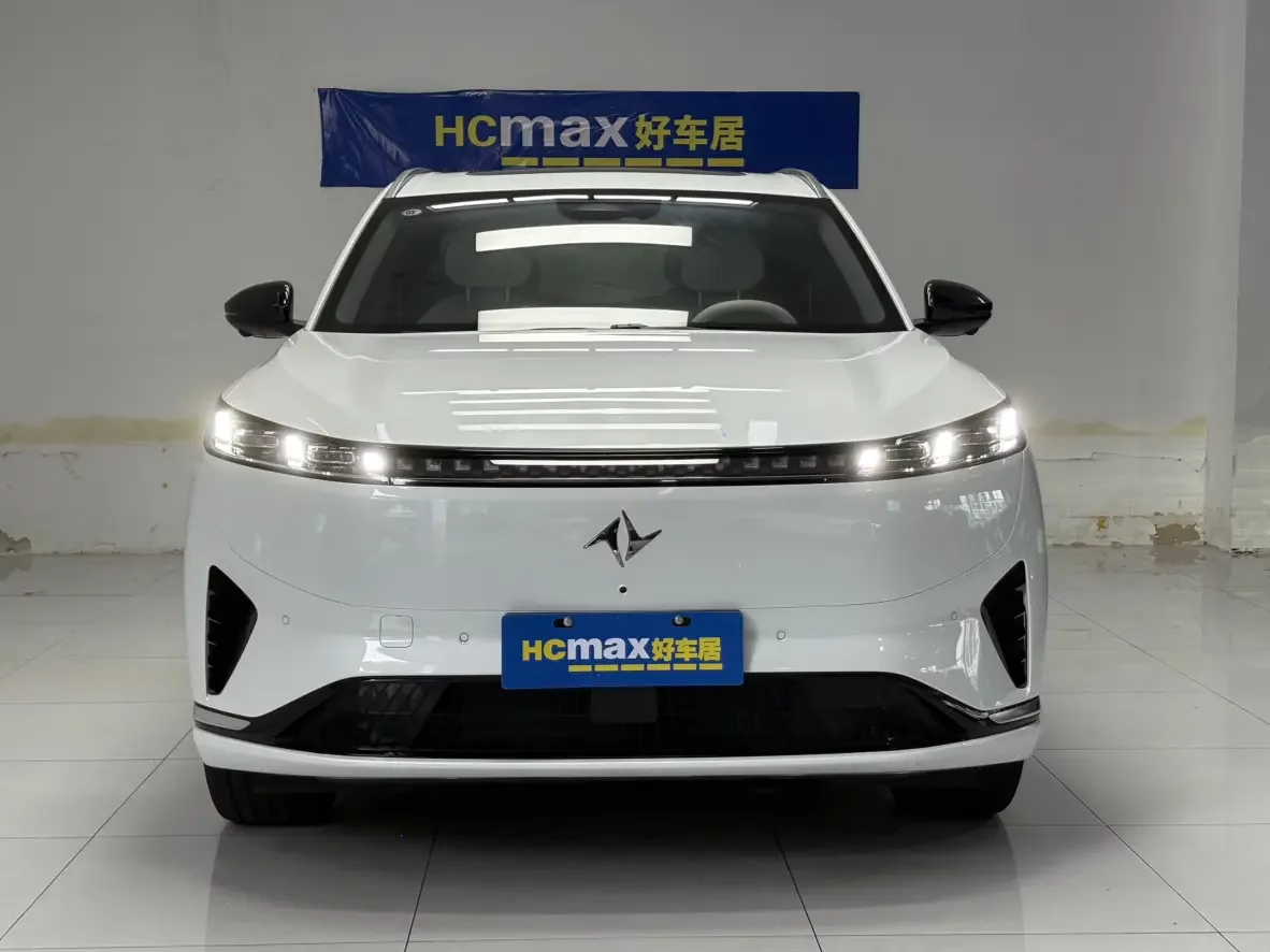 Dongfeng Yipai 008