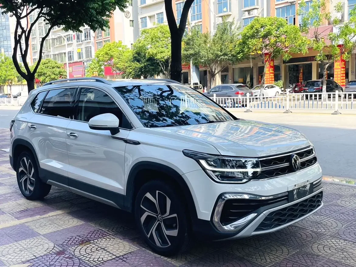 Volkswagen Tharu