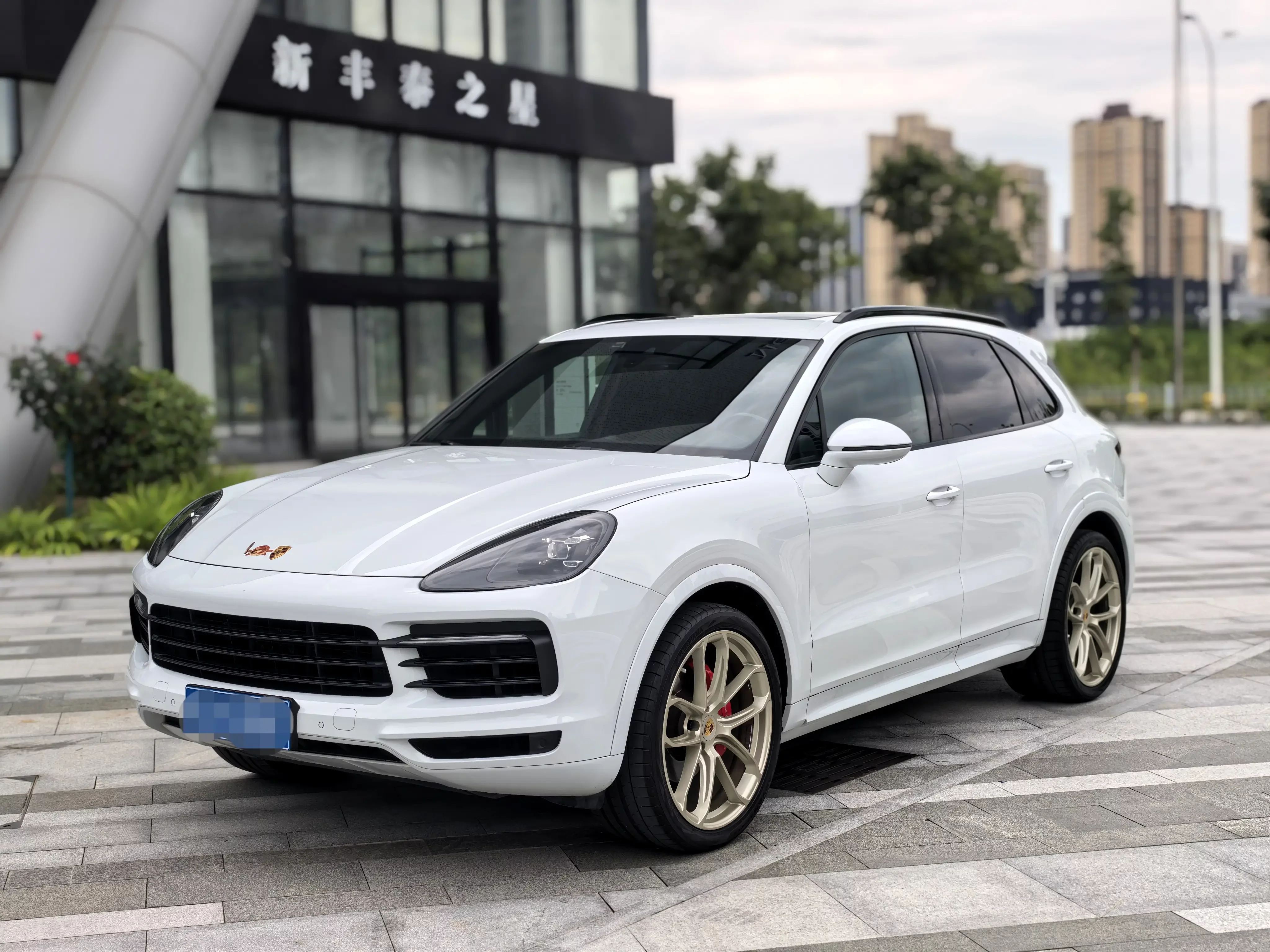 Porsche Cayenne