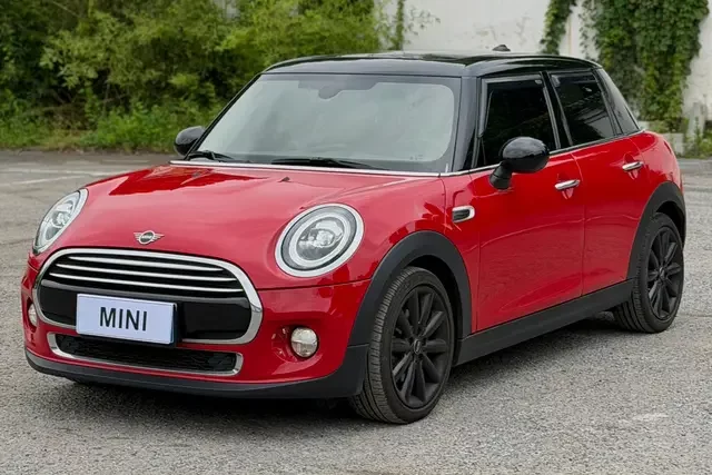 MINI 