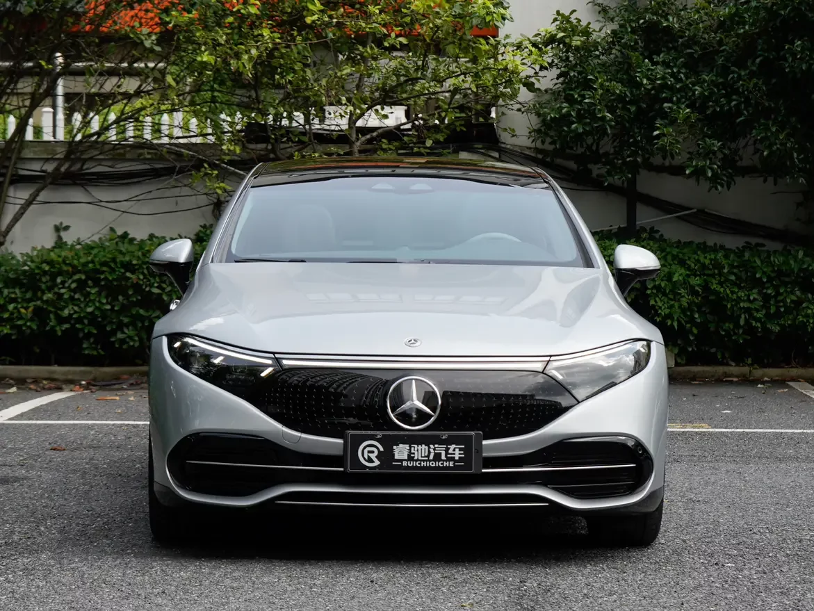Mercedes-Benz EQS