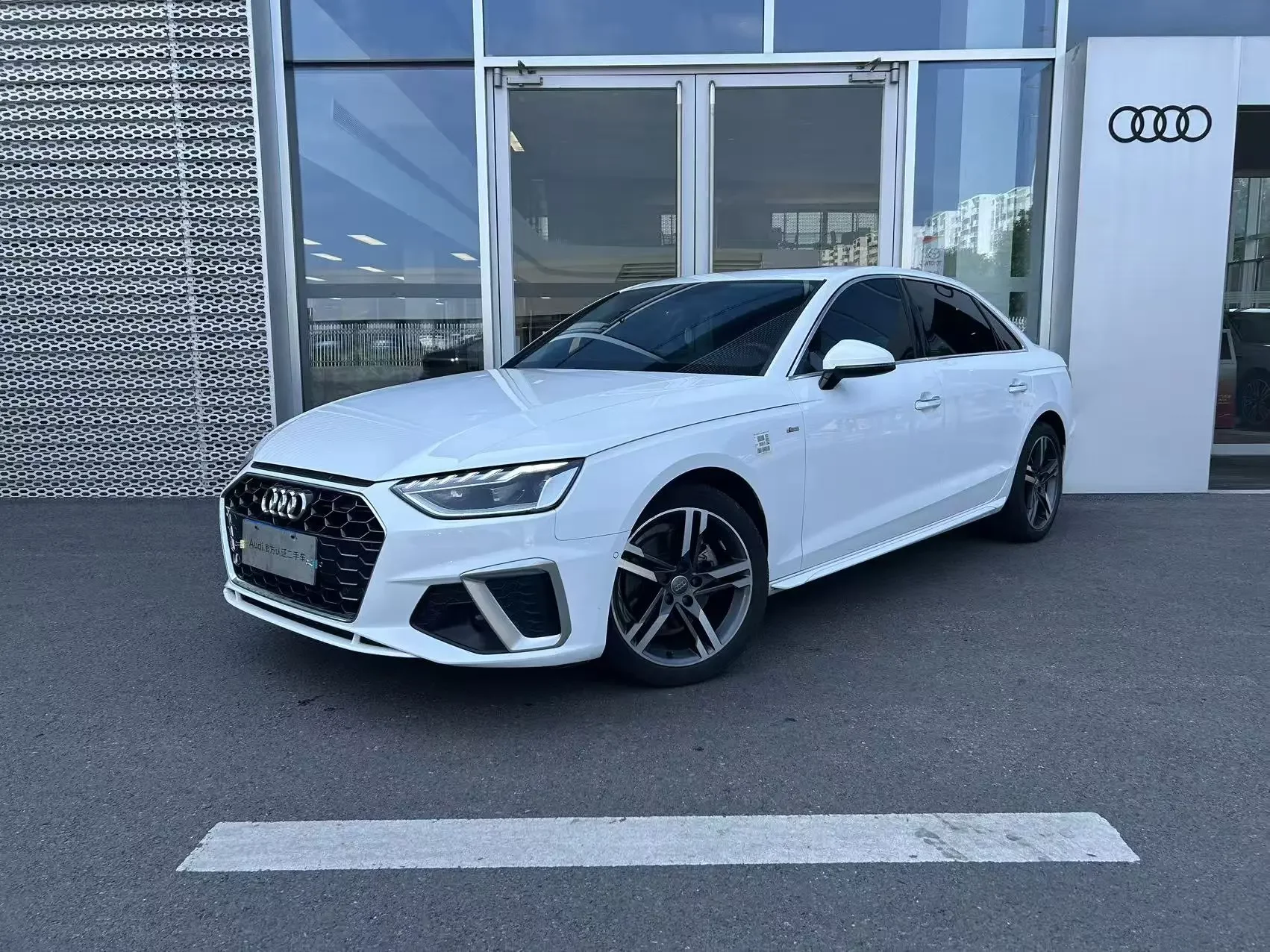 Audi A4L