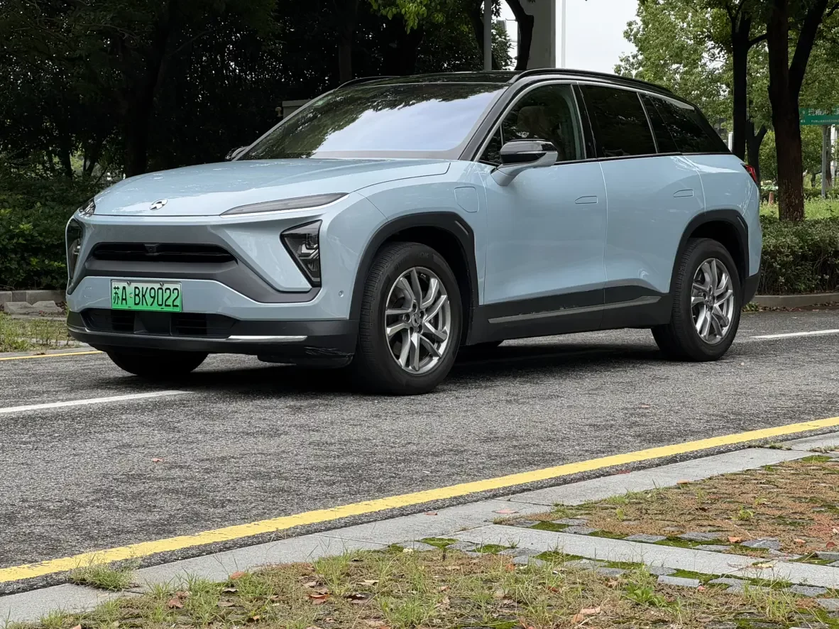 NIO ES6
