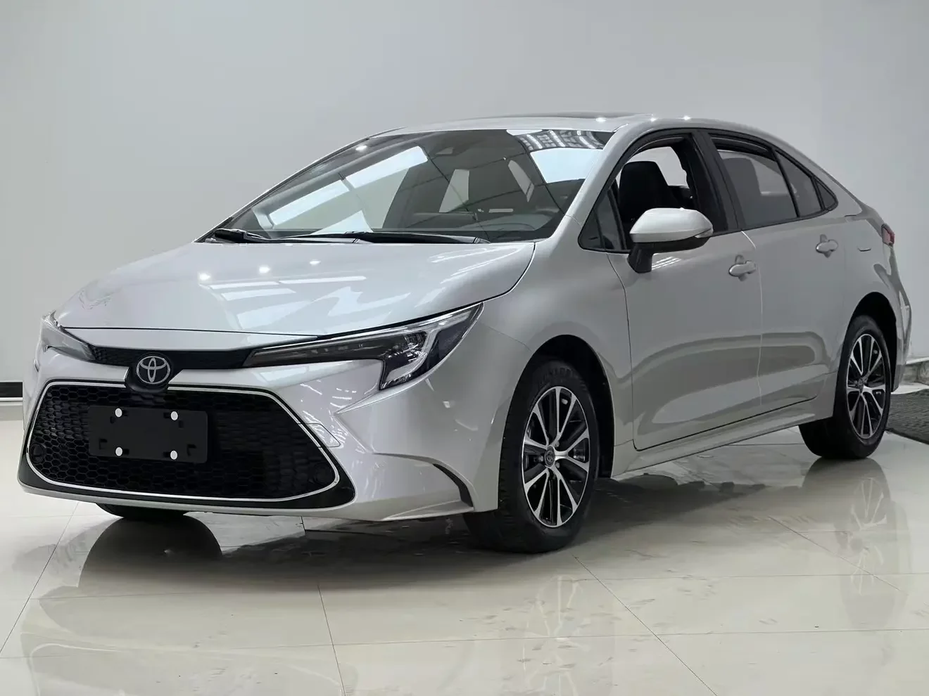 Toyota Levin (Lei Ling)