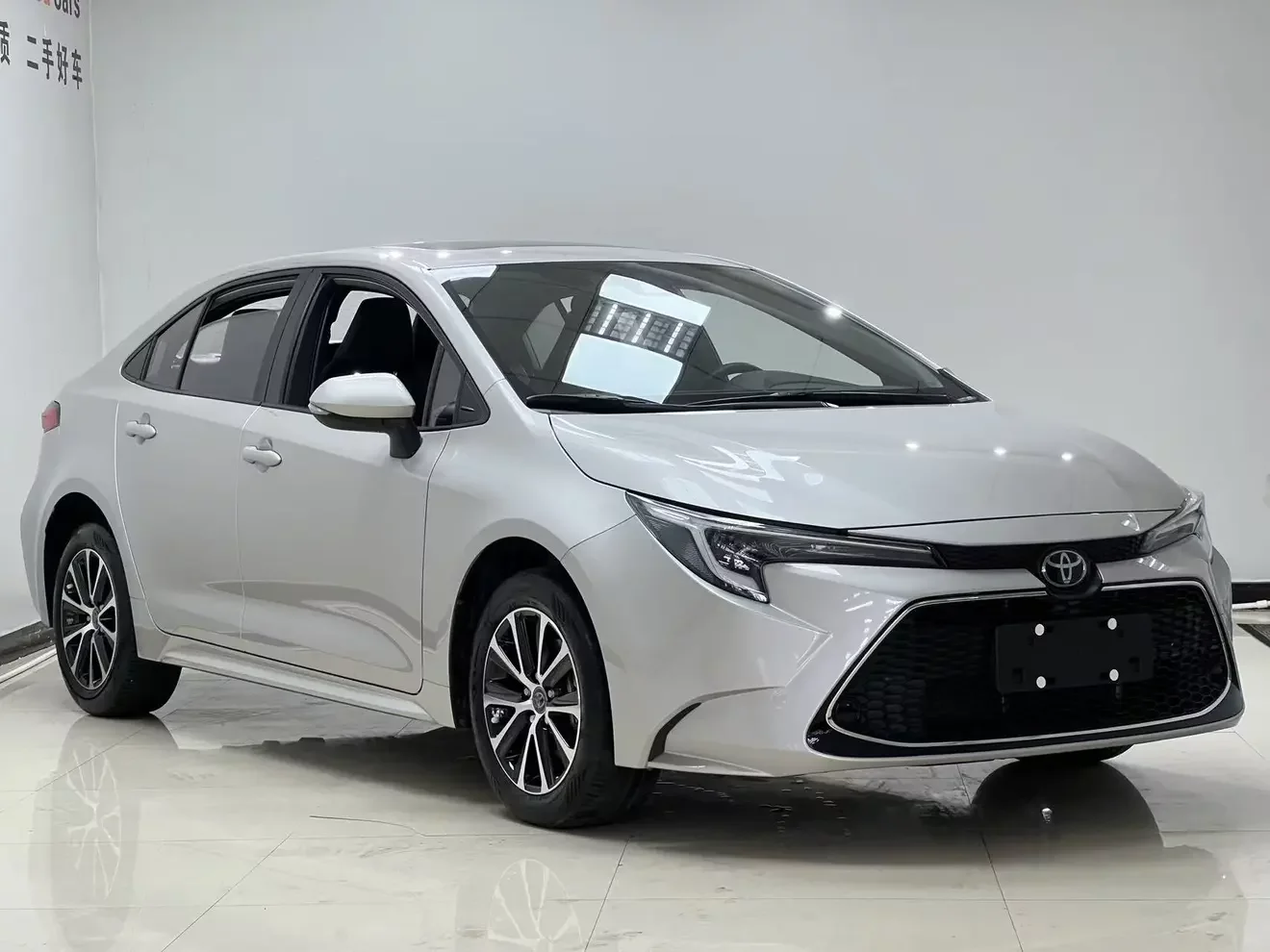 Toyota Levin (Lei Ling)