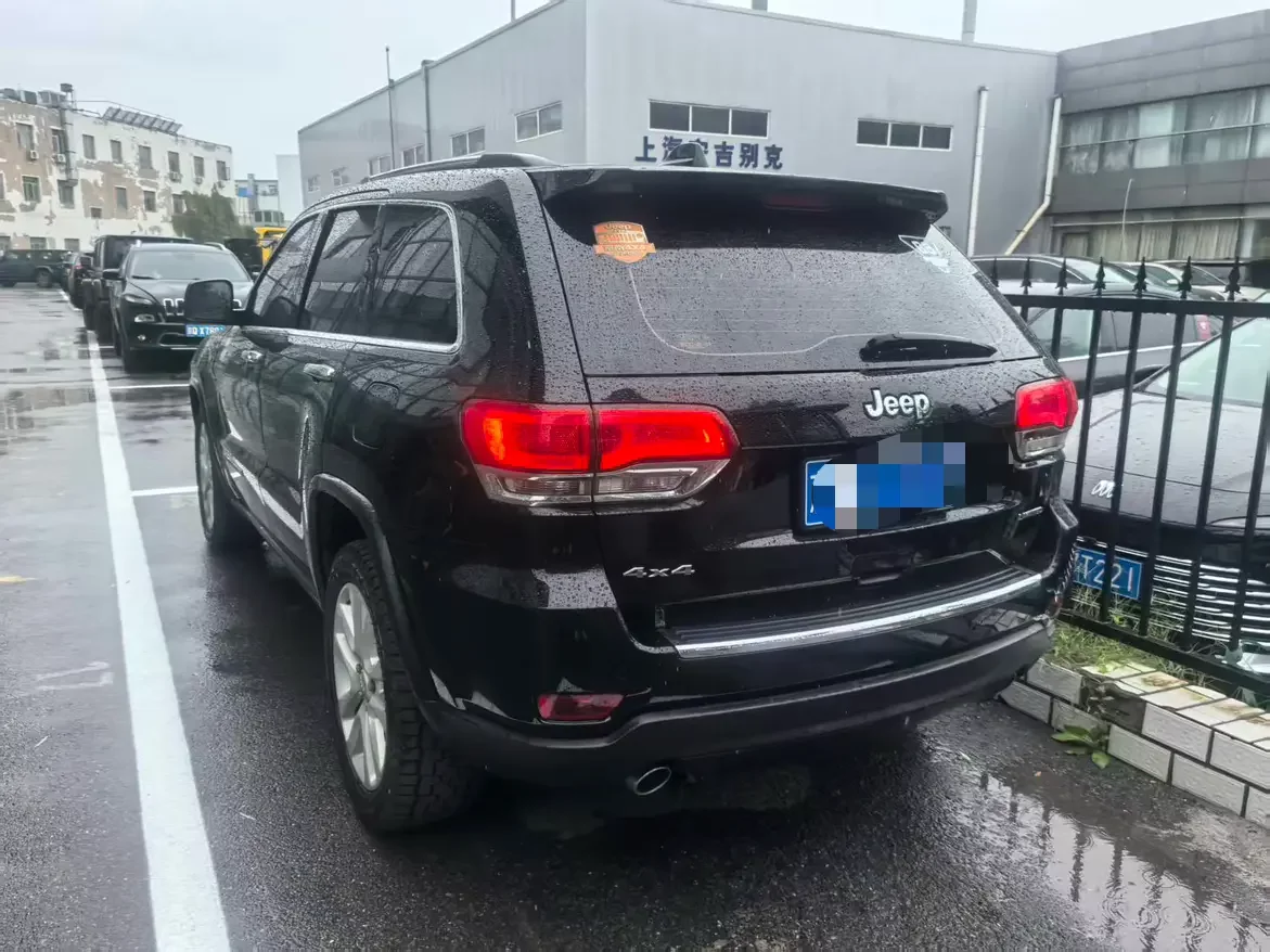 Jeep Grand Cherokee