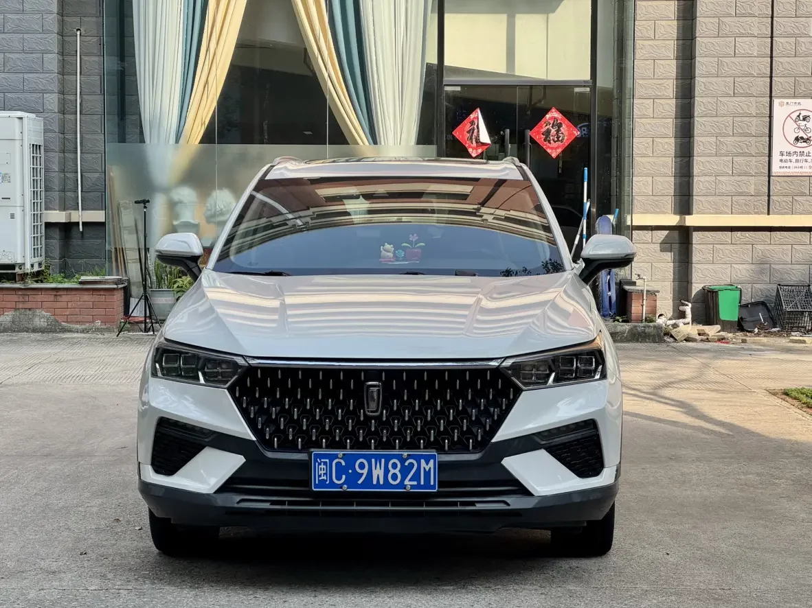 FAW Bestune T77 (Besturn T77)