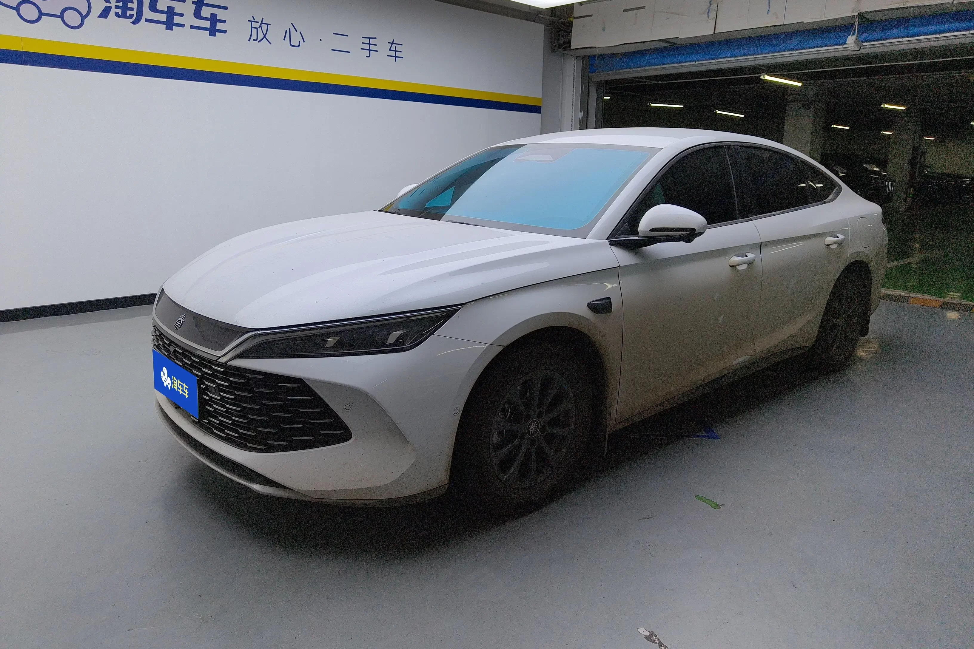 BYD Qin L DM