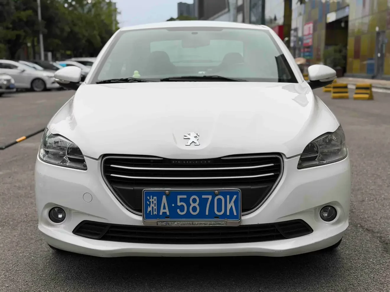Peugeot 301