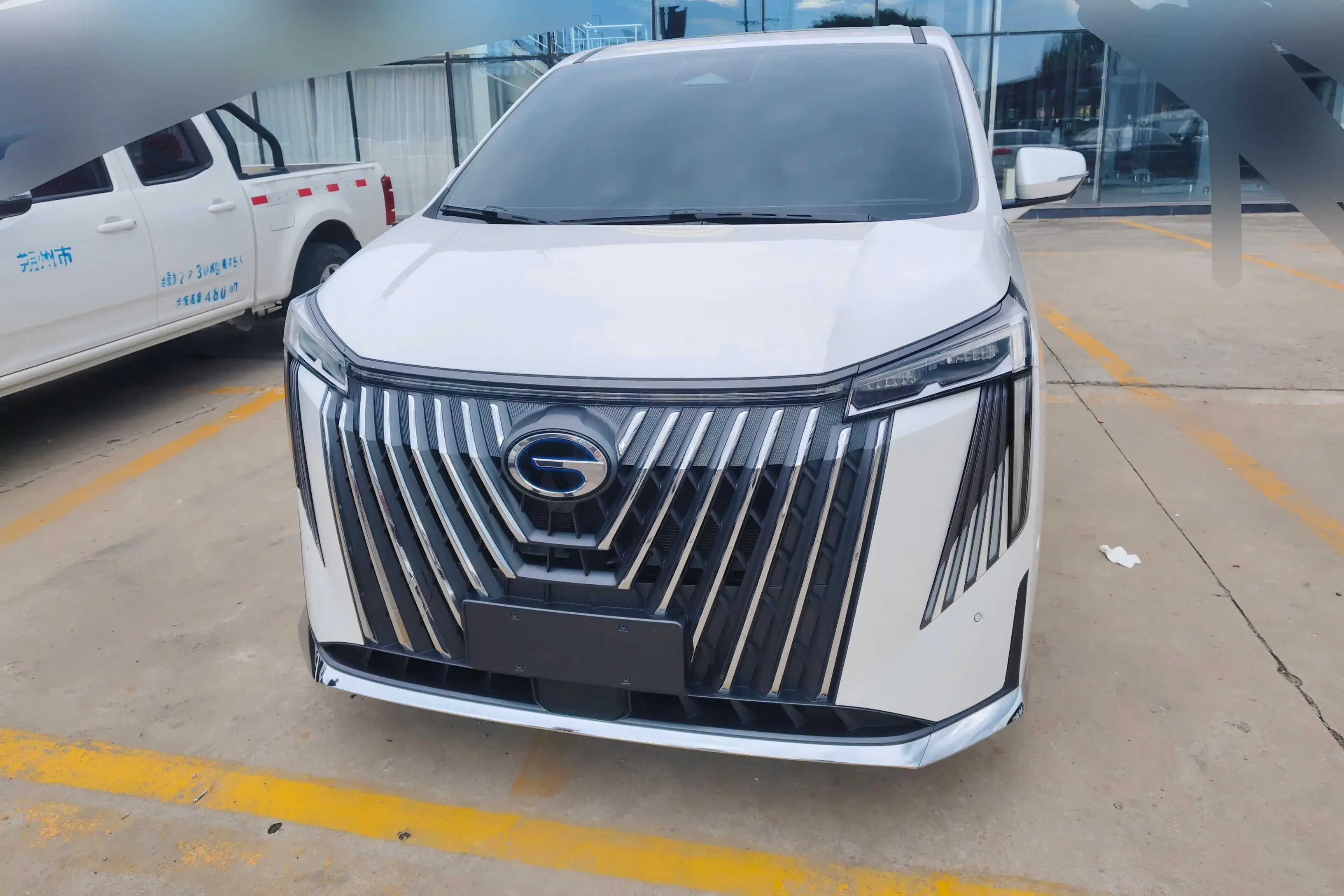 GAC Trumpchi M8