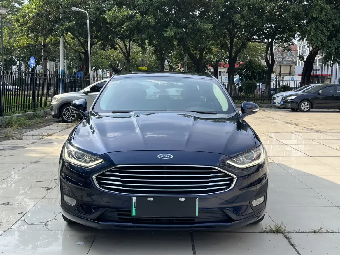 Ford Mondeo PHEV