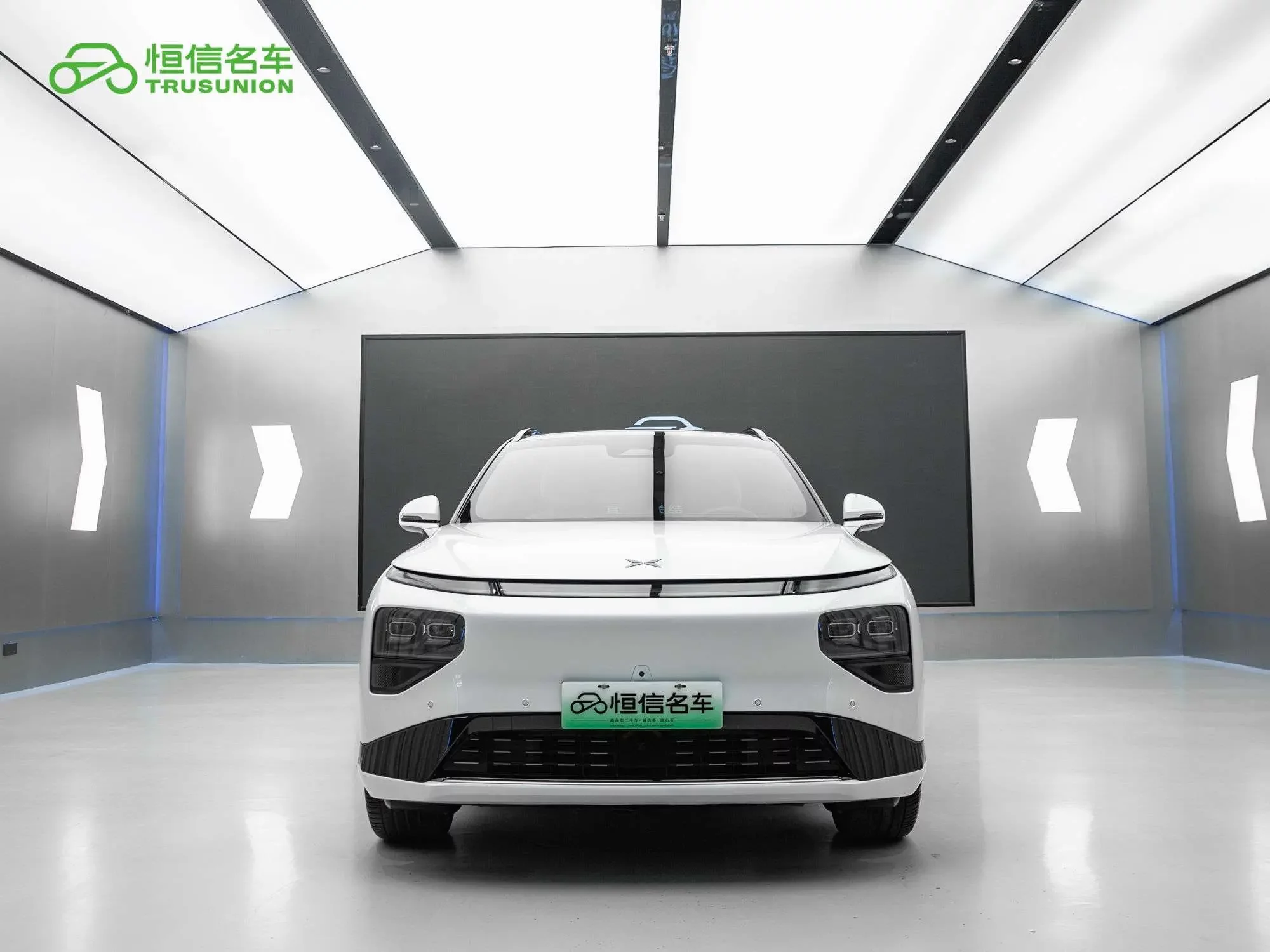 Xpeng G9