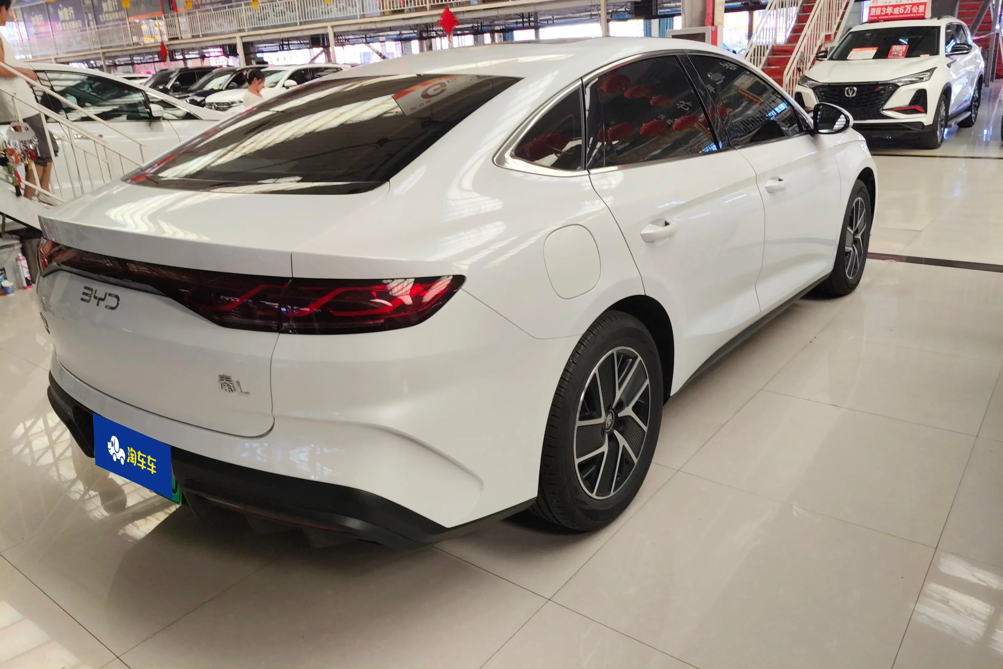 BYD Qin L DM