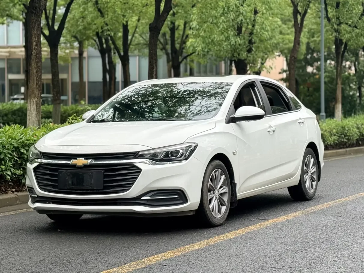 Chevrolet Monza (Cruze)