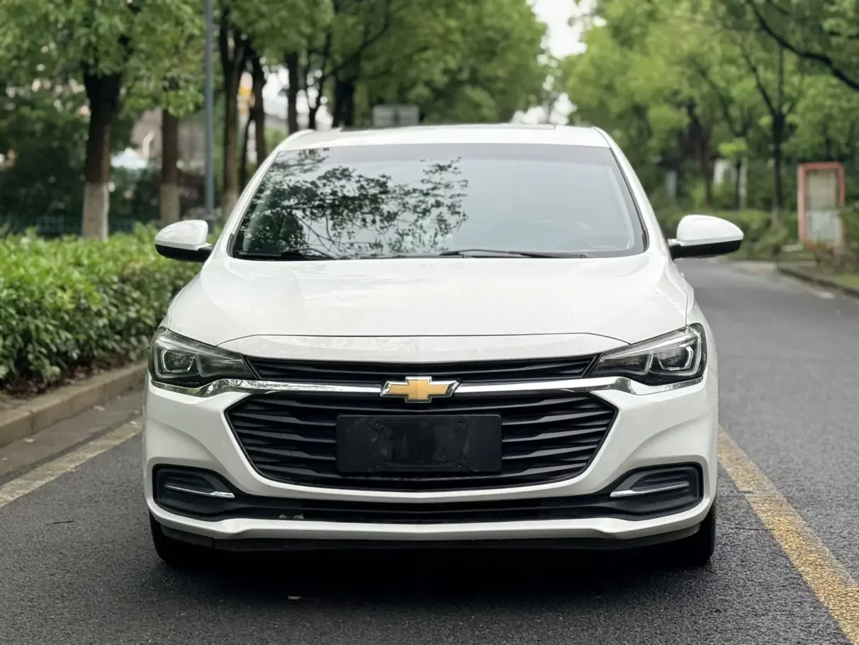 Chevrolet Monza (Cruze)