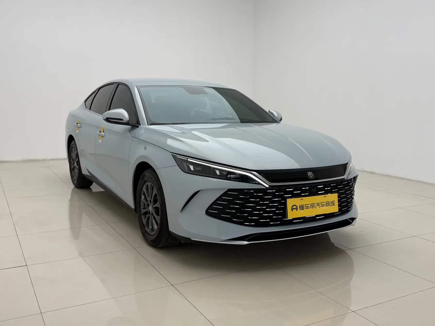 BYD Qin L DM