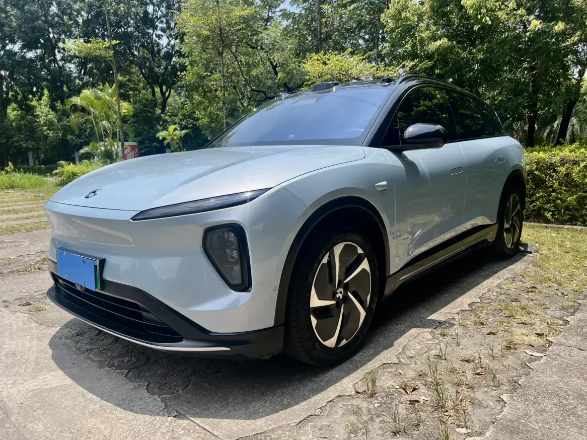 NIO ES6