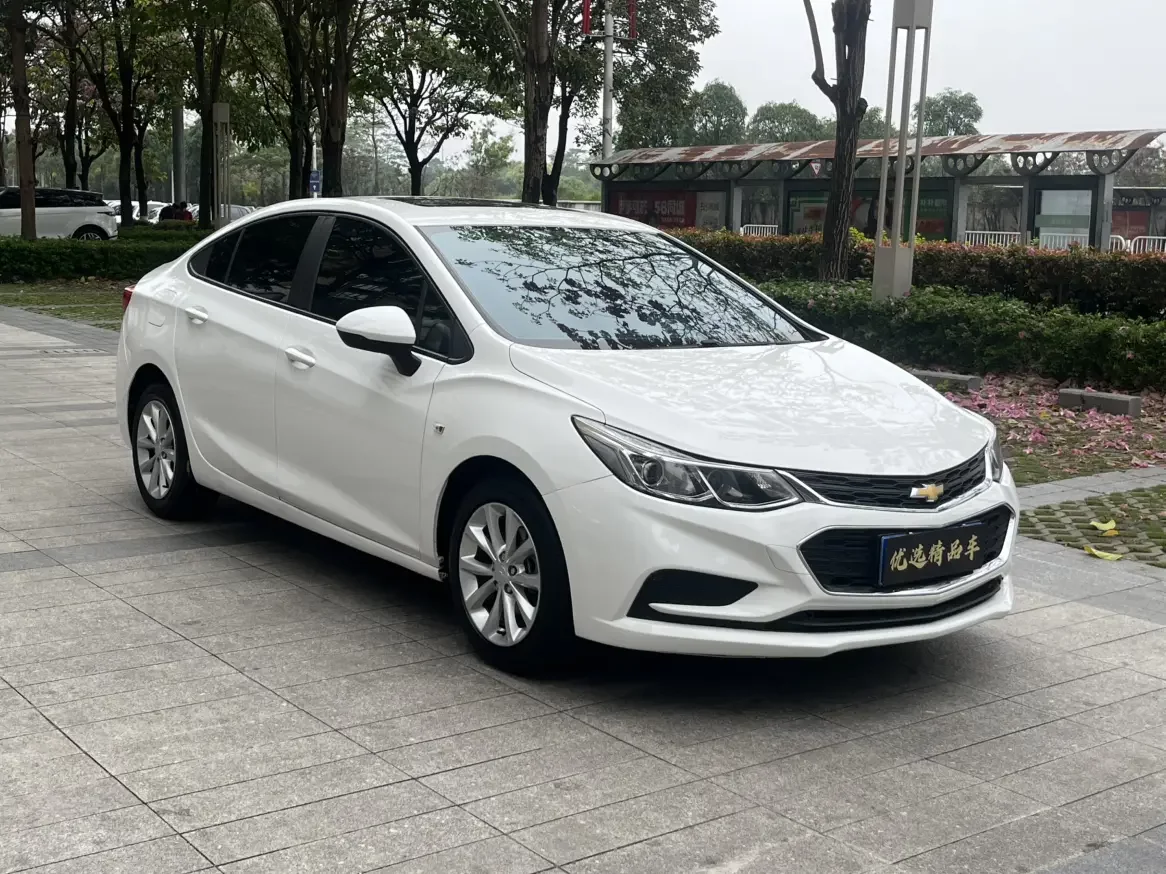Chevrolet Monza (Cruze)